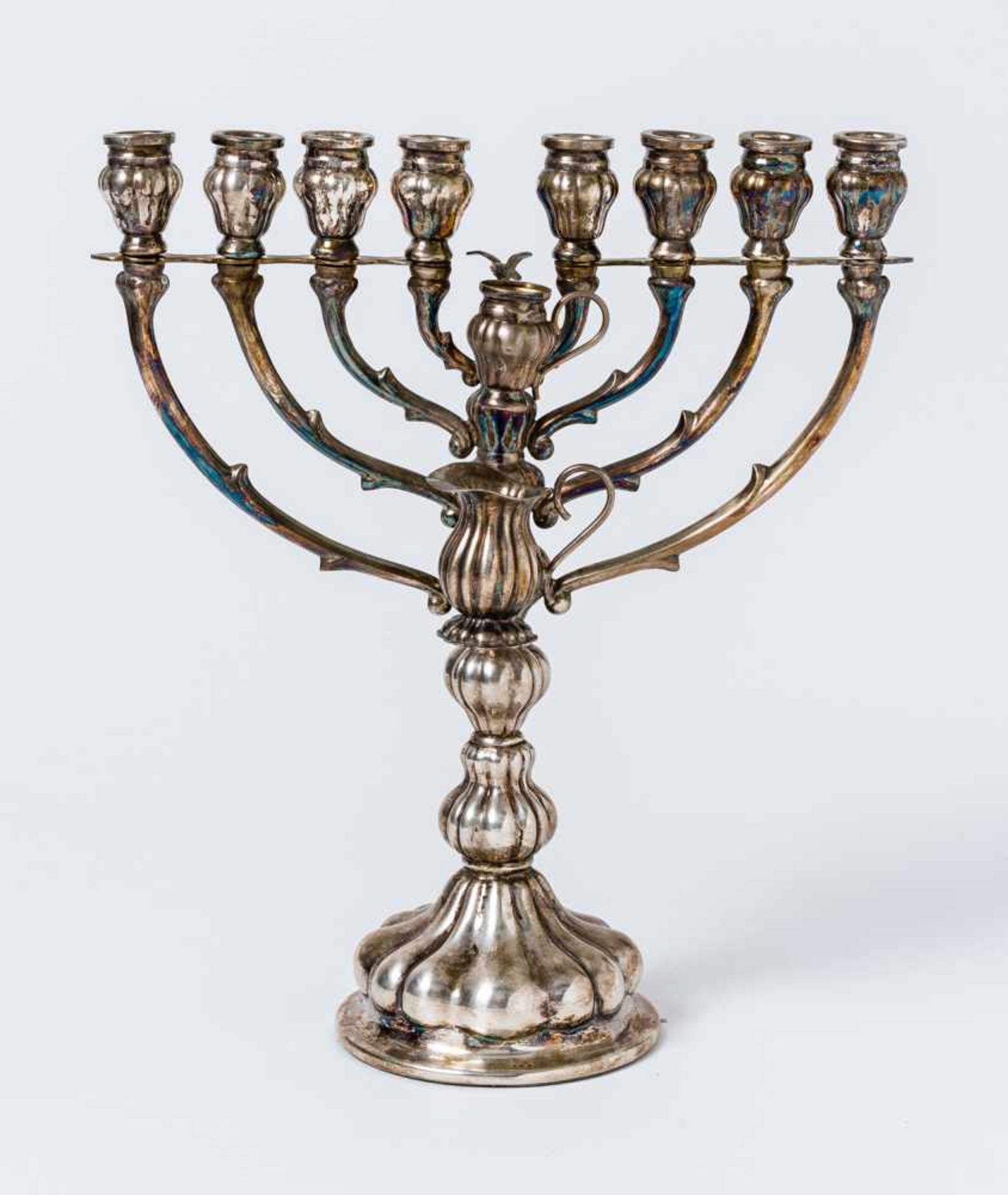 Chanukkaleuchter Silber (972g) mit abnehmbaren Gefässen 27,5 cm hoch und 24cm breit Hanukkah