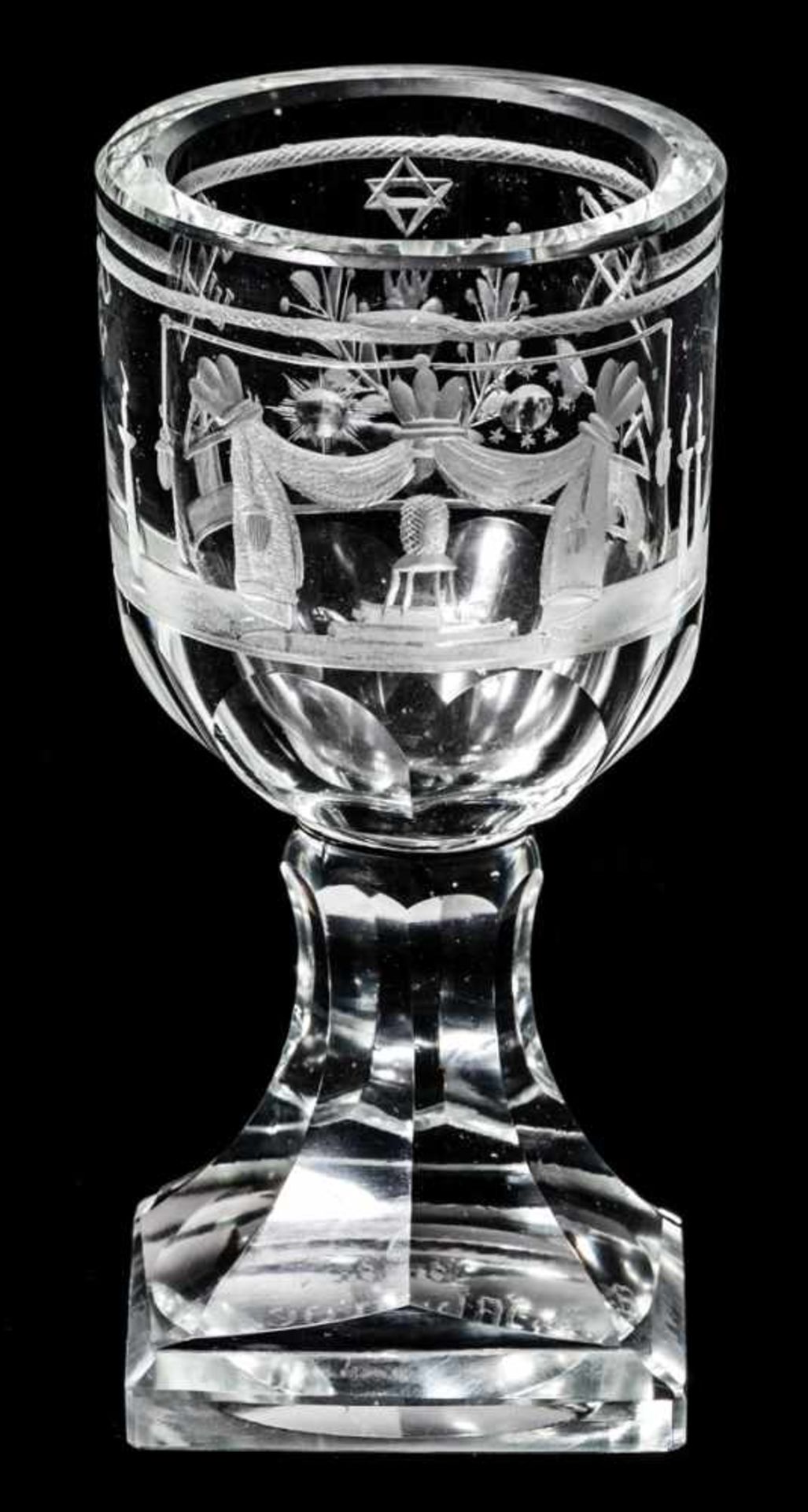 Freimaurer-Pokal wohl Böhmen, 19. Jh. d: 9,5 cm, h: 19 cmProvenienz: Sammlung Dr. Dorothea Hentschel