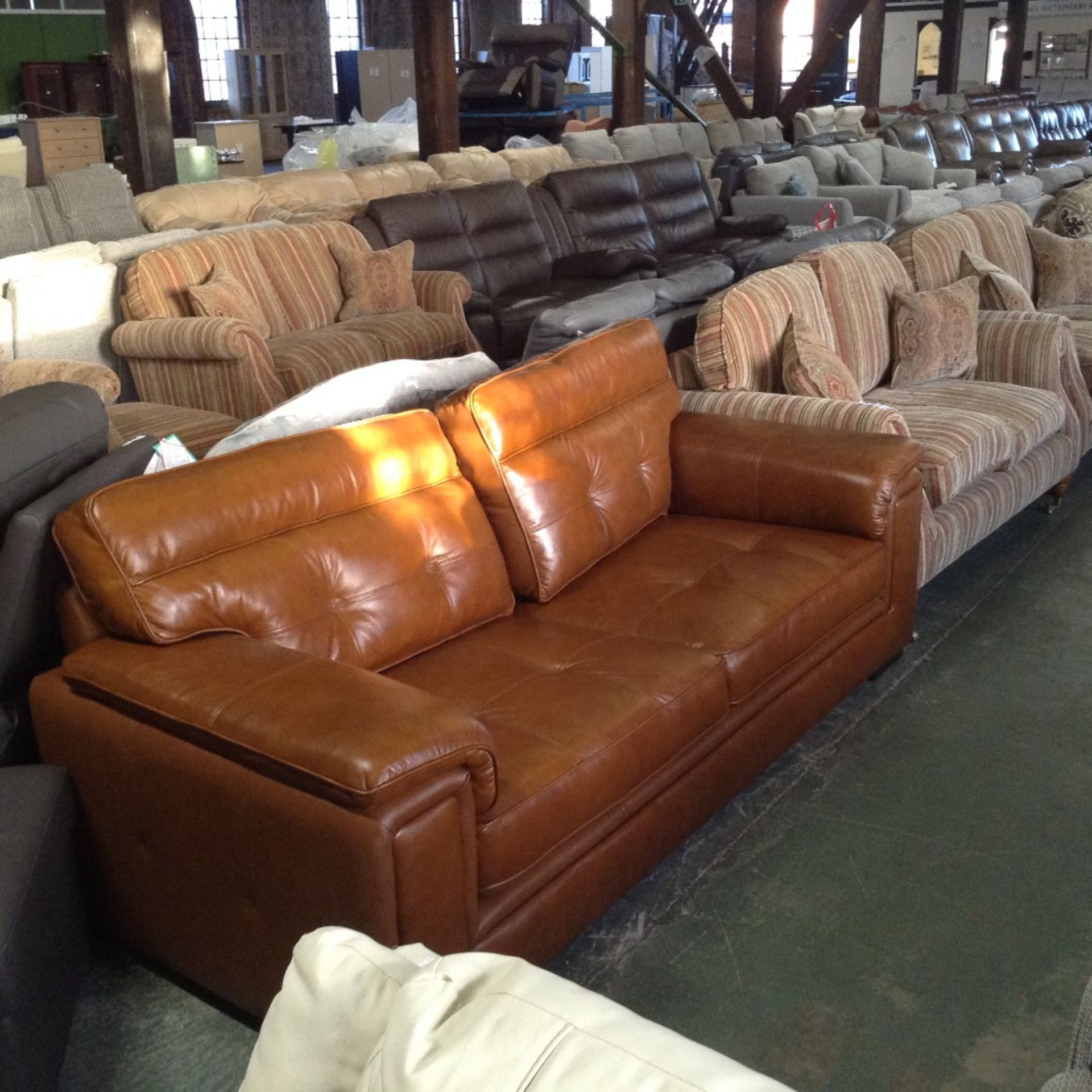 BROWN LEATHER 3 SEATER SOFA (22028)