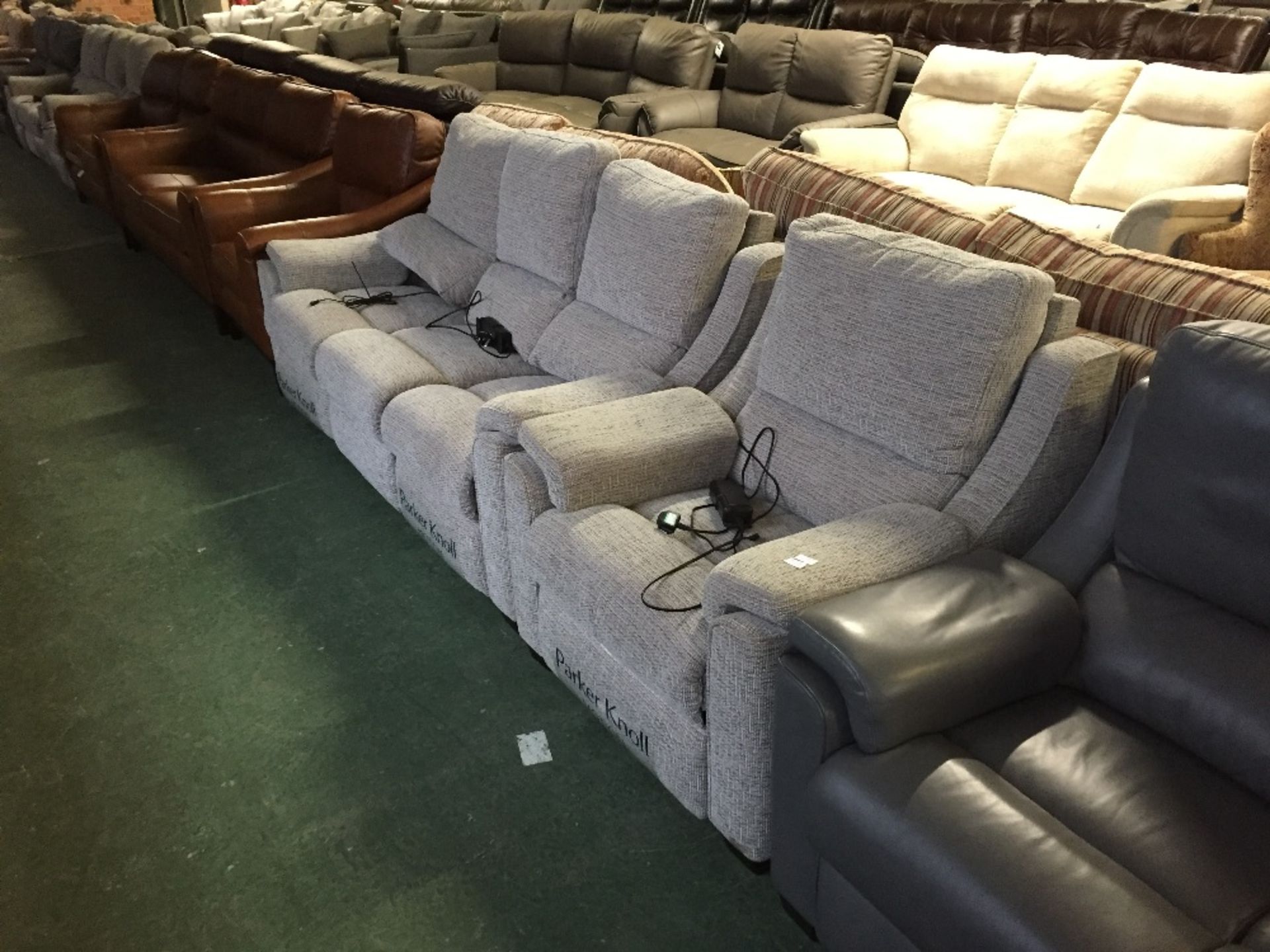 GREY FABRIC ELECTRIC RECLINGING 3 SEATER SOFA AND