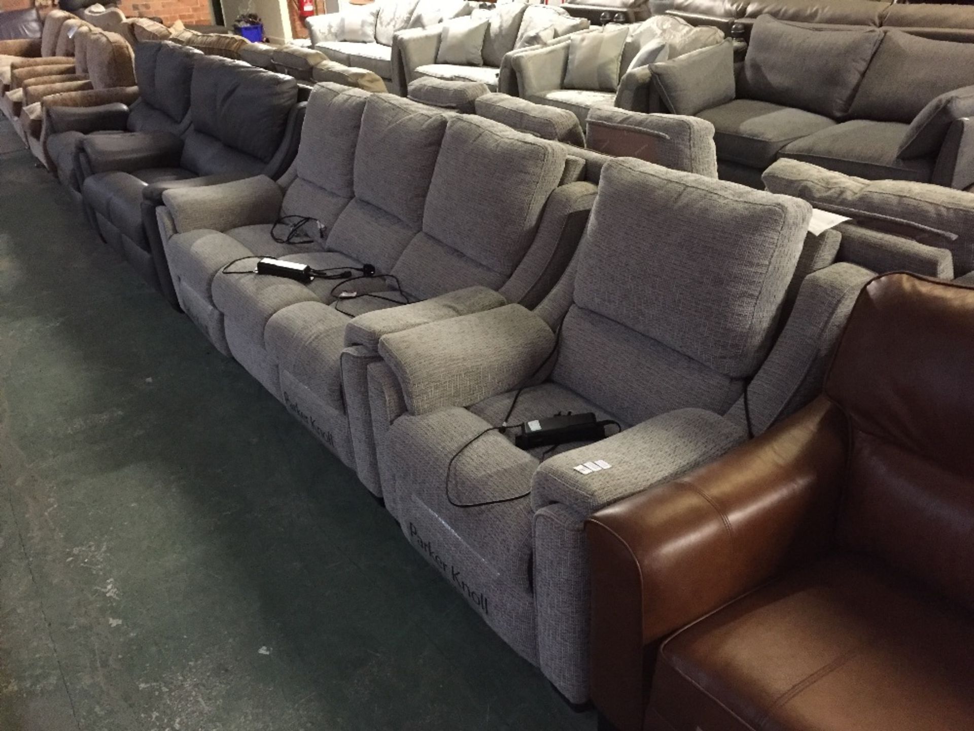 GREY FABRIC ELECTRIC 3 SEATER SOFA AND CHAIR (TROO
