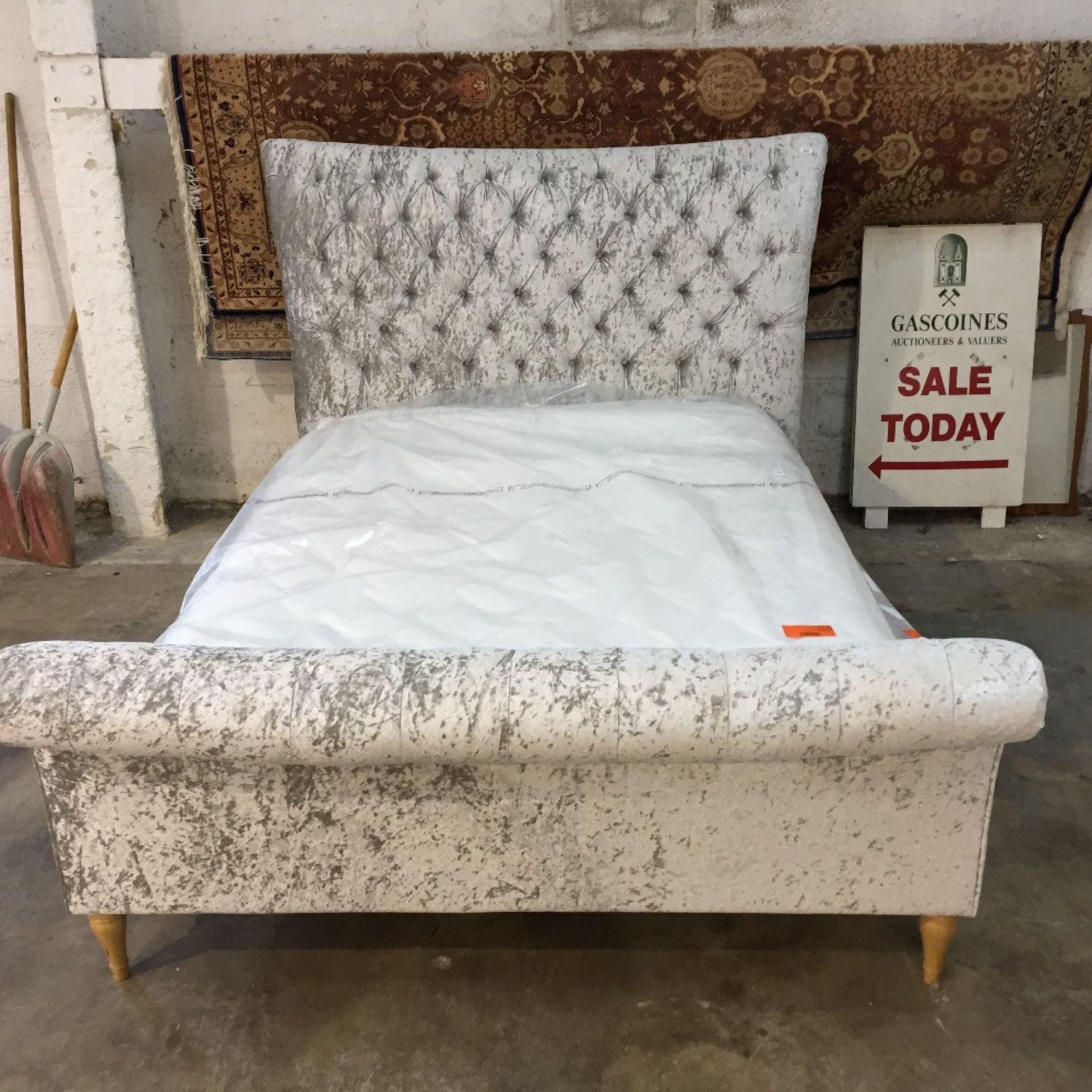 SILVER CHENILLE KING SIZE BEDFRAME