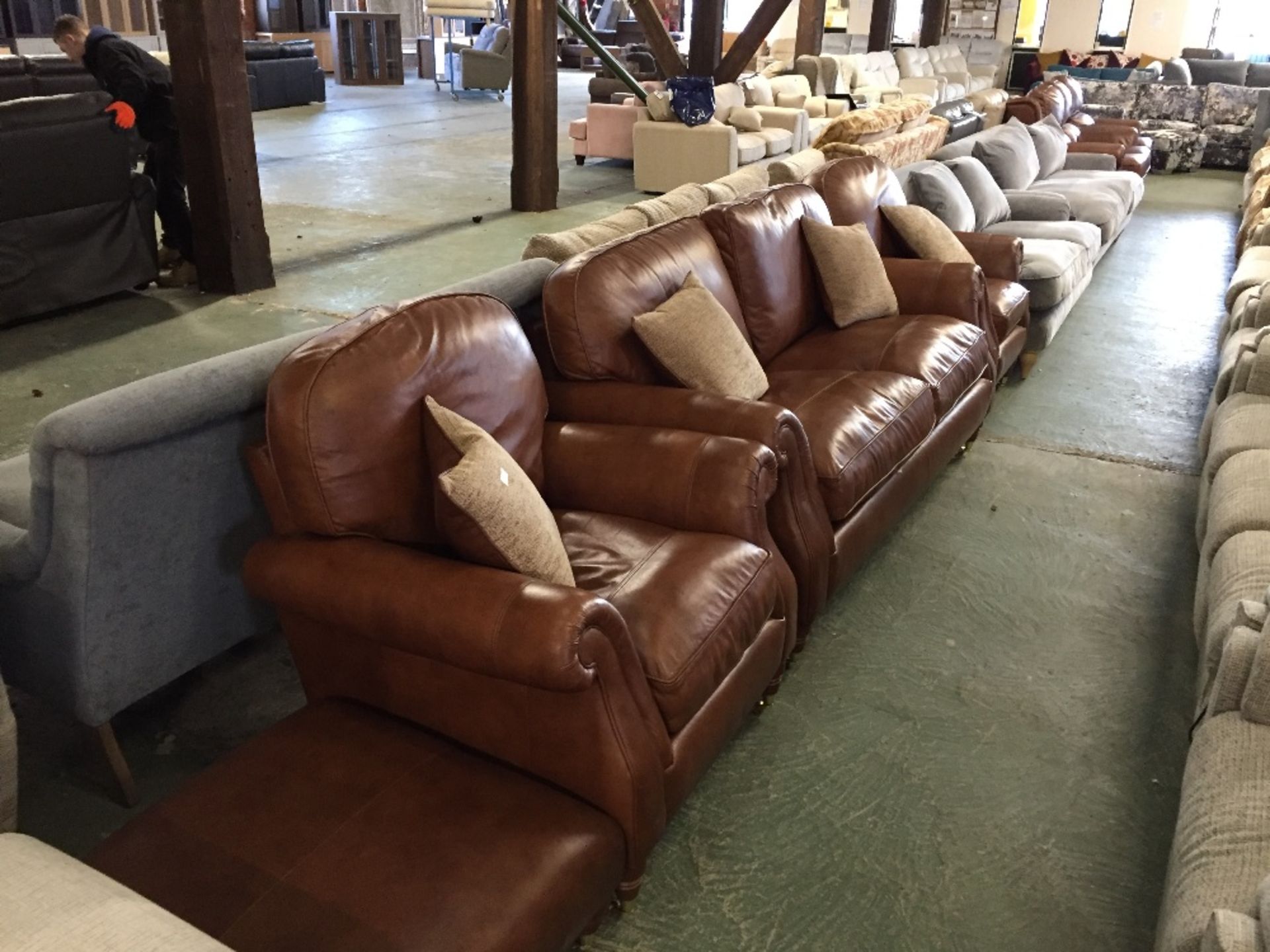 BROWN LEATHER 3 SEATER SOFA 2 CHAIRS AND FOOTSTOOL