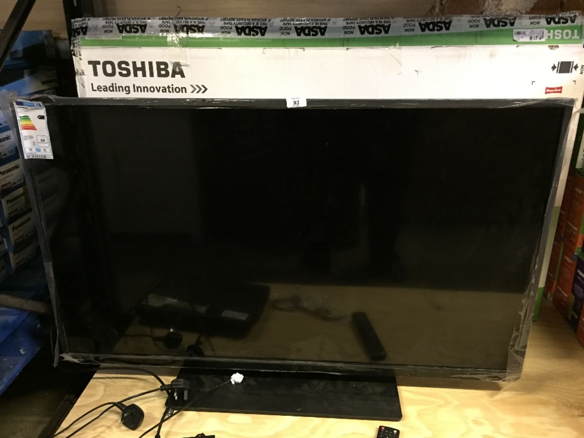 Toshiba 48"LED Black Light TV (return)