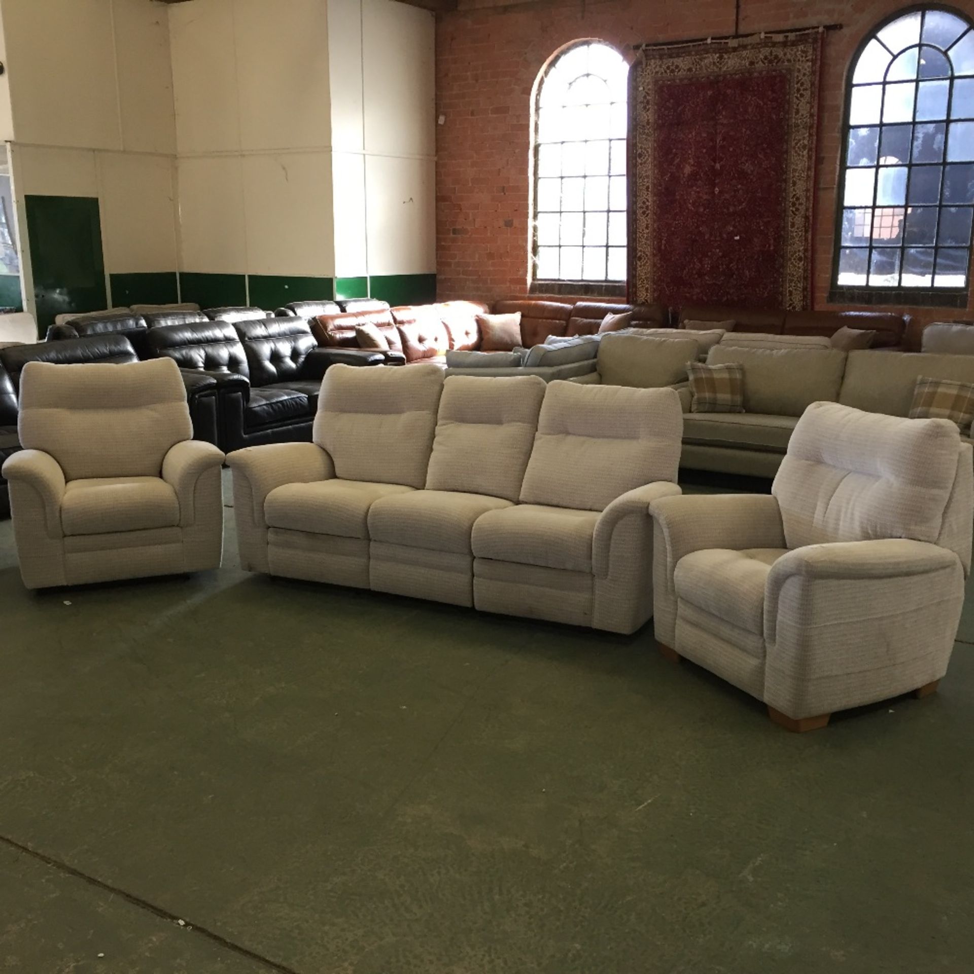 CREAM MANUAL RECLINING 3 SEATER SOFA MANUAL RECLIN