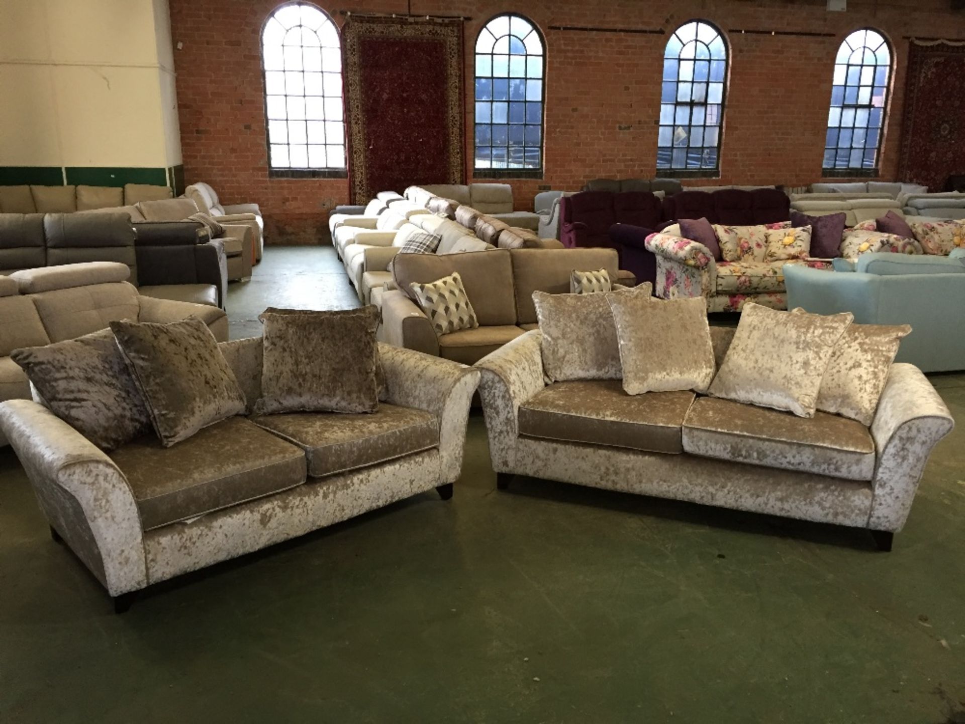 RITZ CHENILLE 3 SEATER SOFA AND 2 SEATER SOFA (TT8