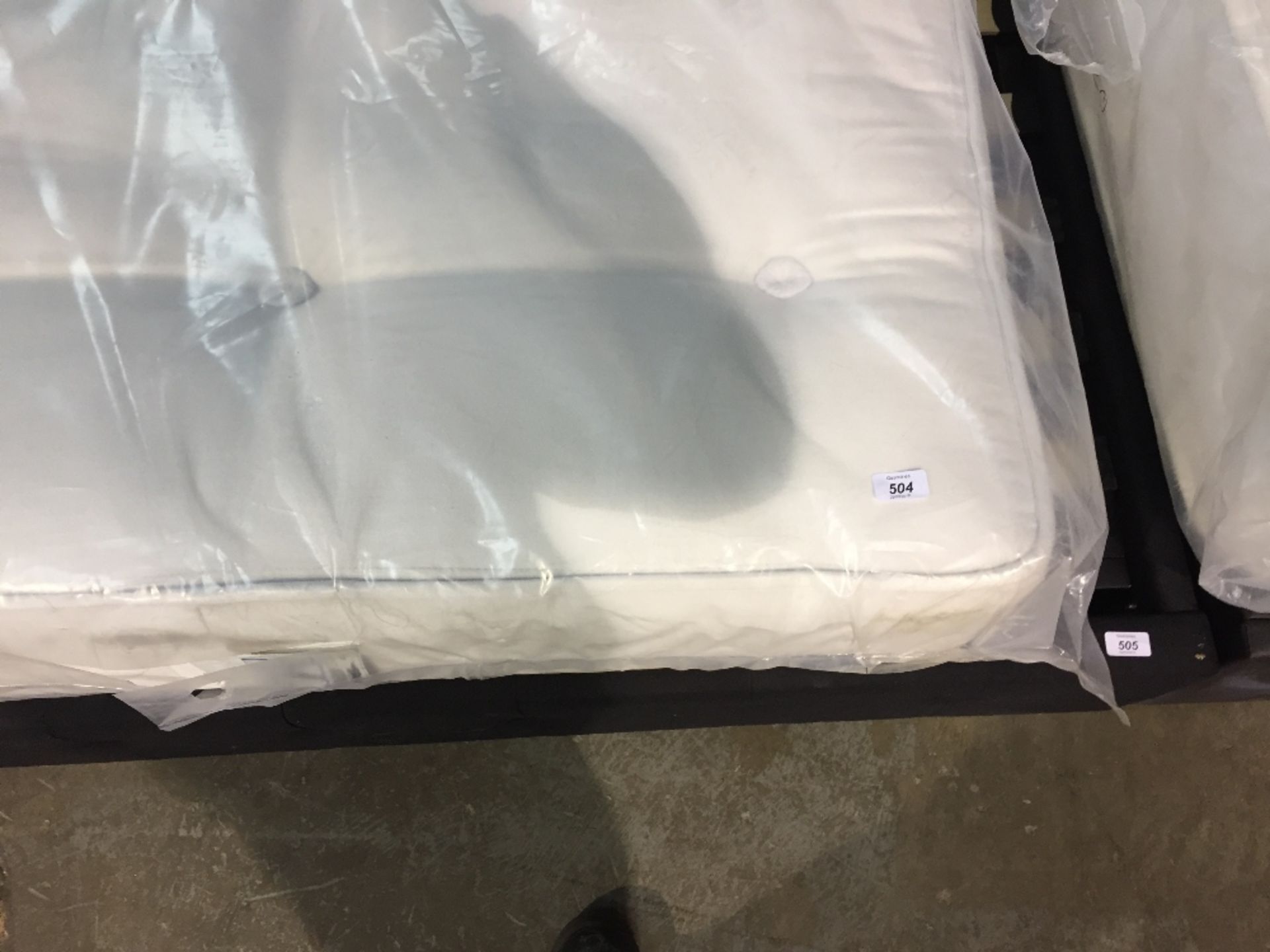 3/4 POCKET SPRUNG MATTRESS (marked)