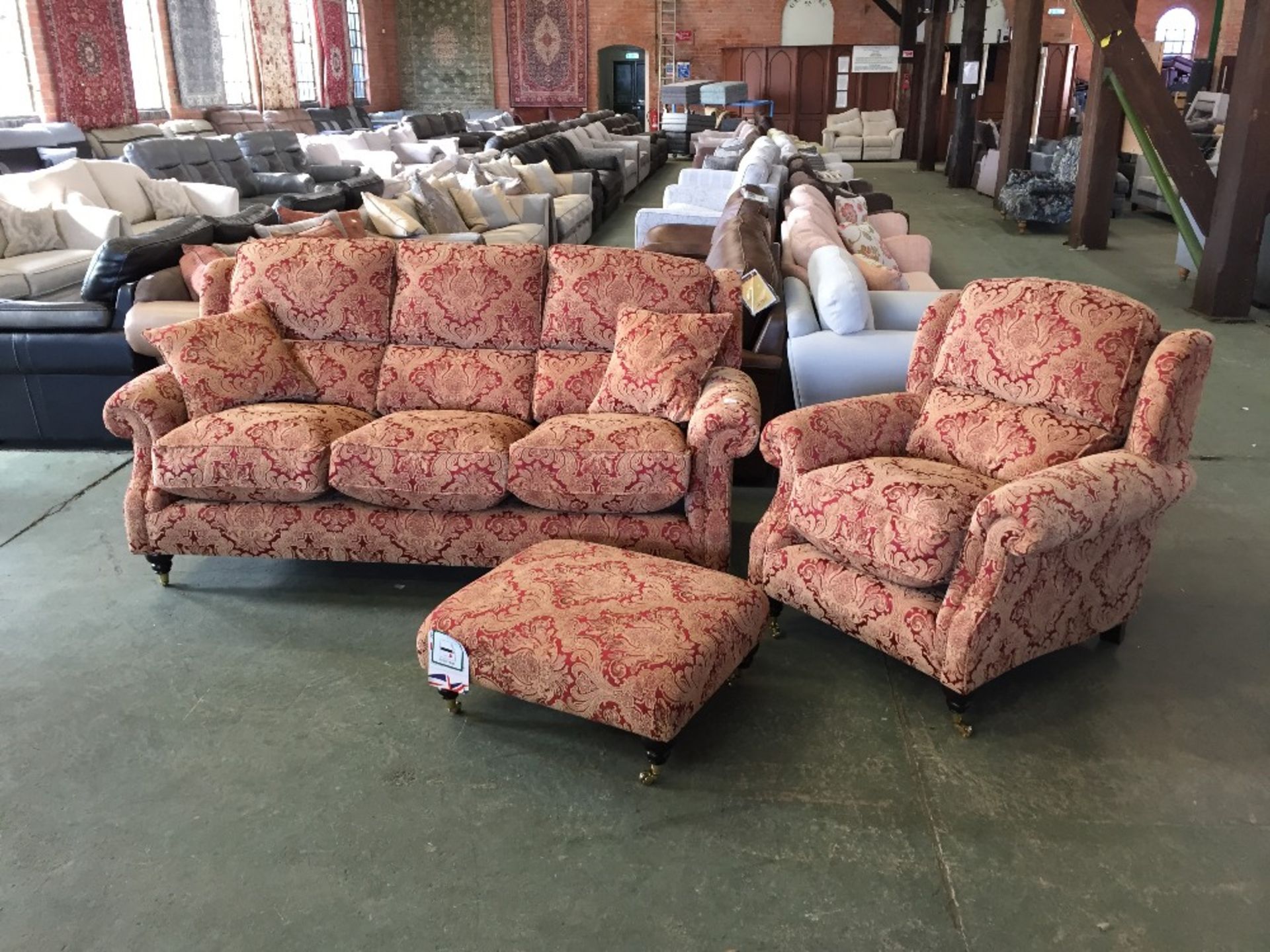 RED AND GOLD FLORAL PATTERNED 3 SEATER SOFA CHAIR