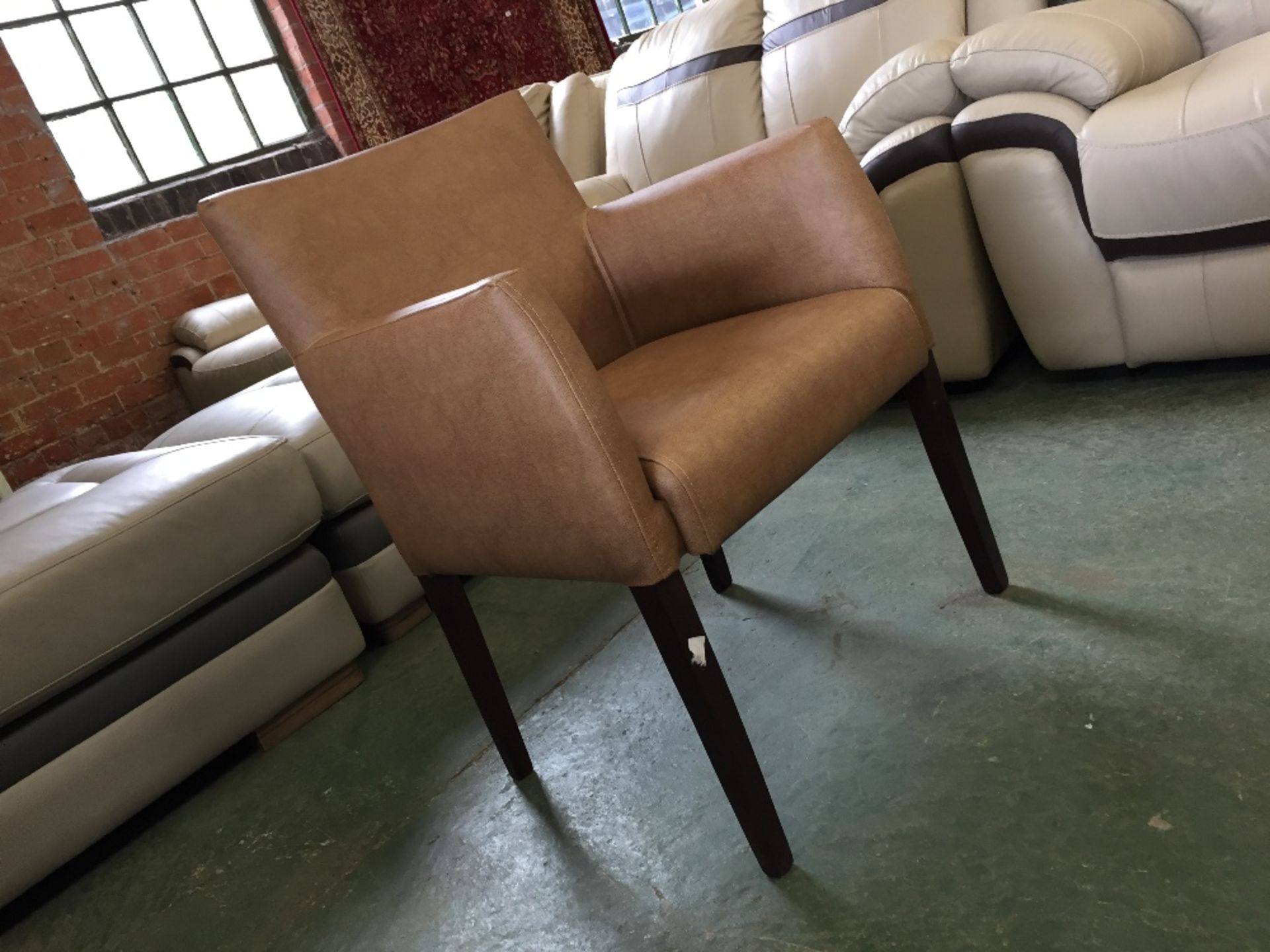 BROWN LEATHER ACCENT CHAIR