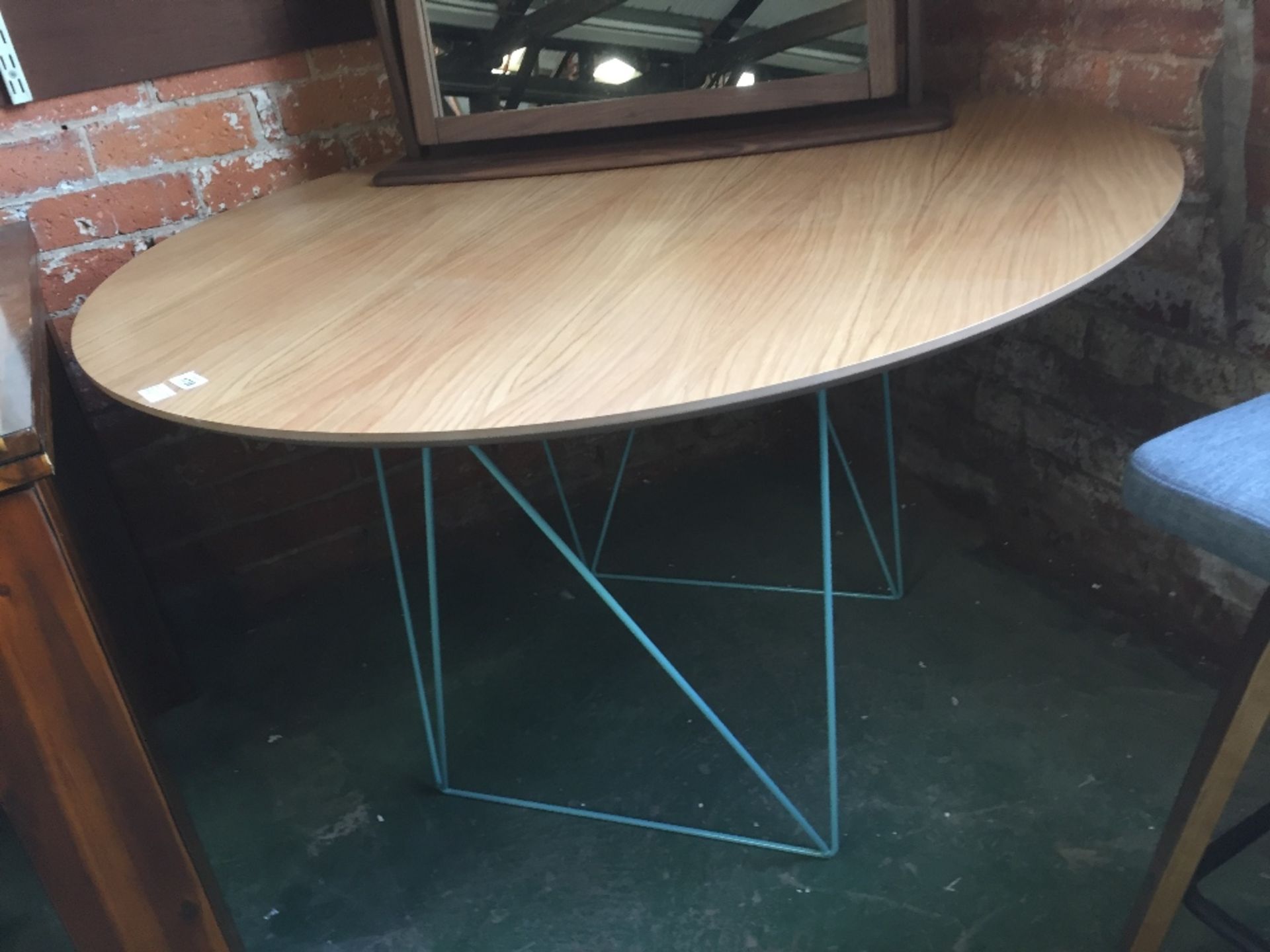 Fjørde & Co Hadley Dining Table(8132 -GHEN7034 )