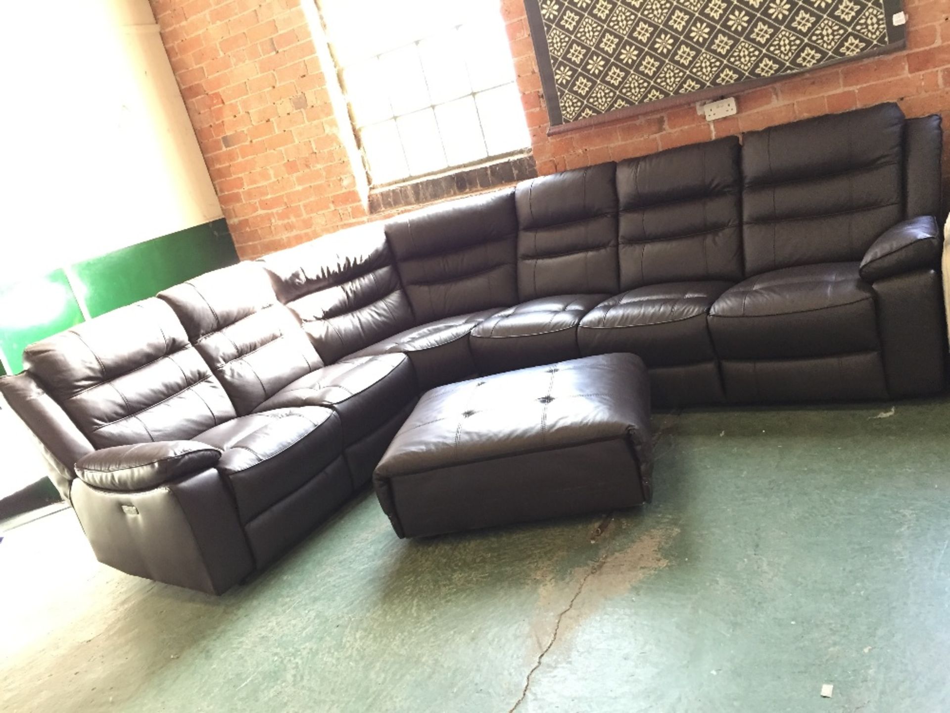 BROWN LEATHER ELECTRIC RECLINING 6 PART CORNER GRO