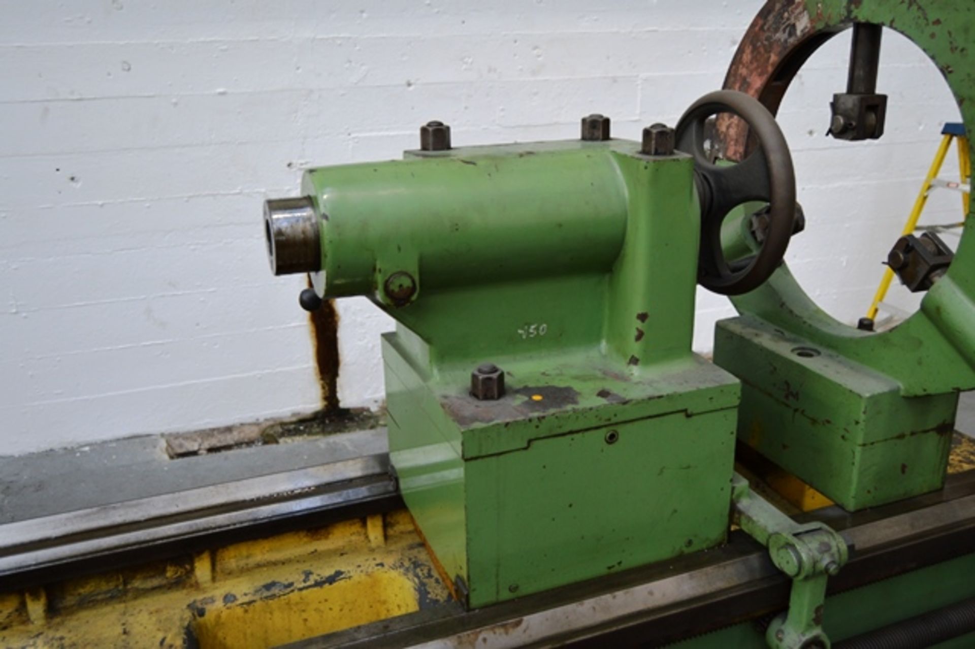 Gurutzpe A 3000 Gap Bed Centre Lathe (1988) - Bild 3 aus 9