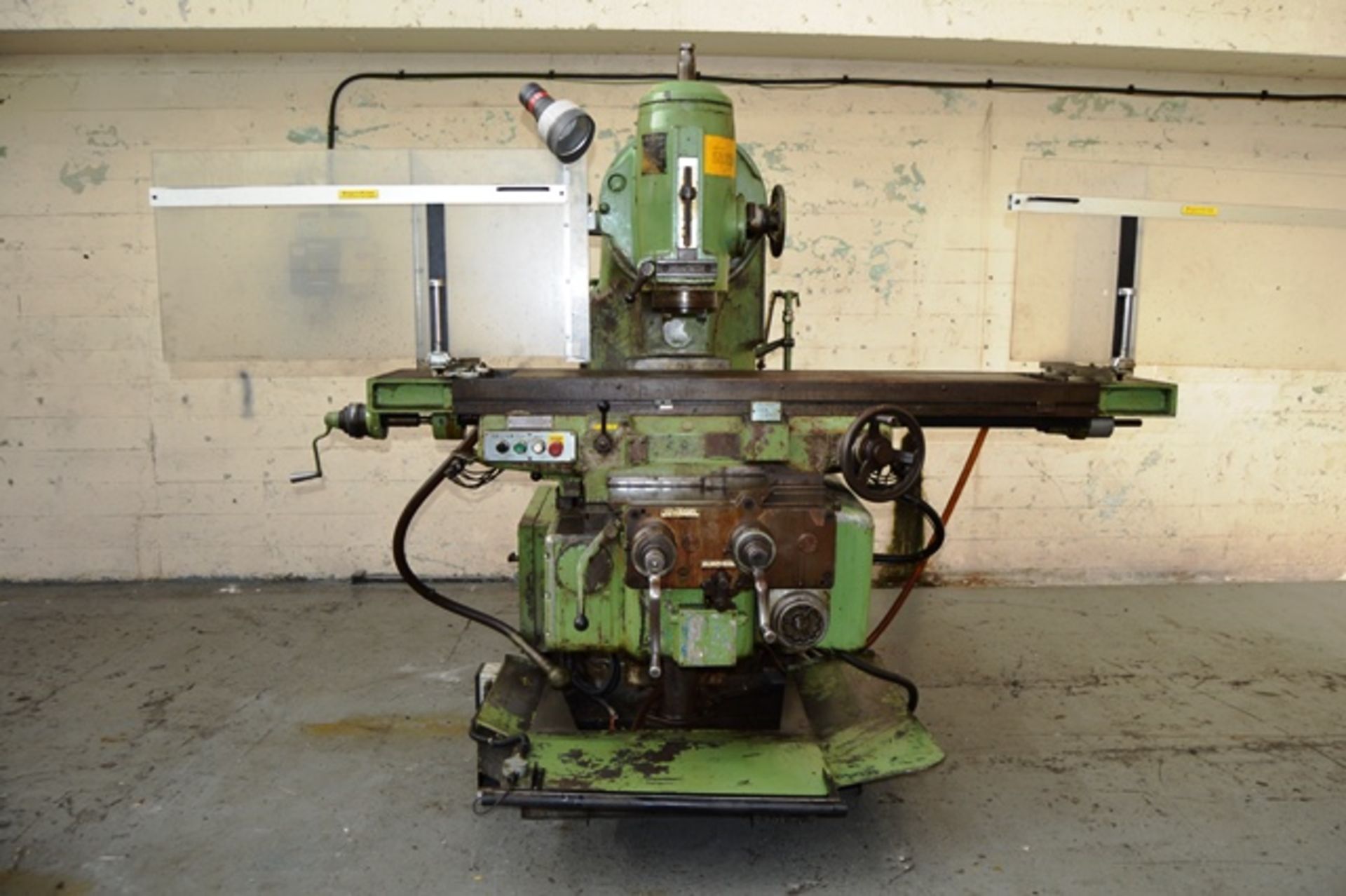PARKSON 3V Vertical Mill 50 Int. Spindle - Image 9 of 14