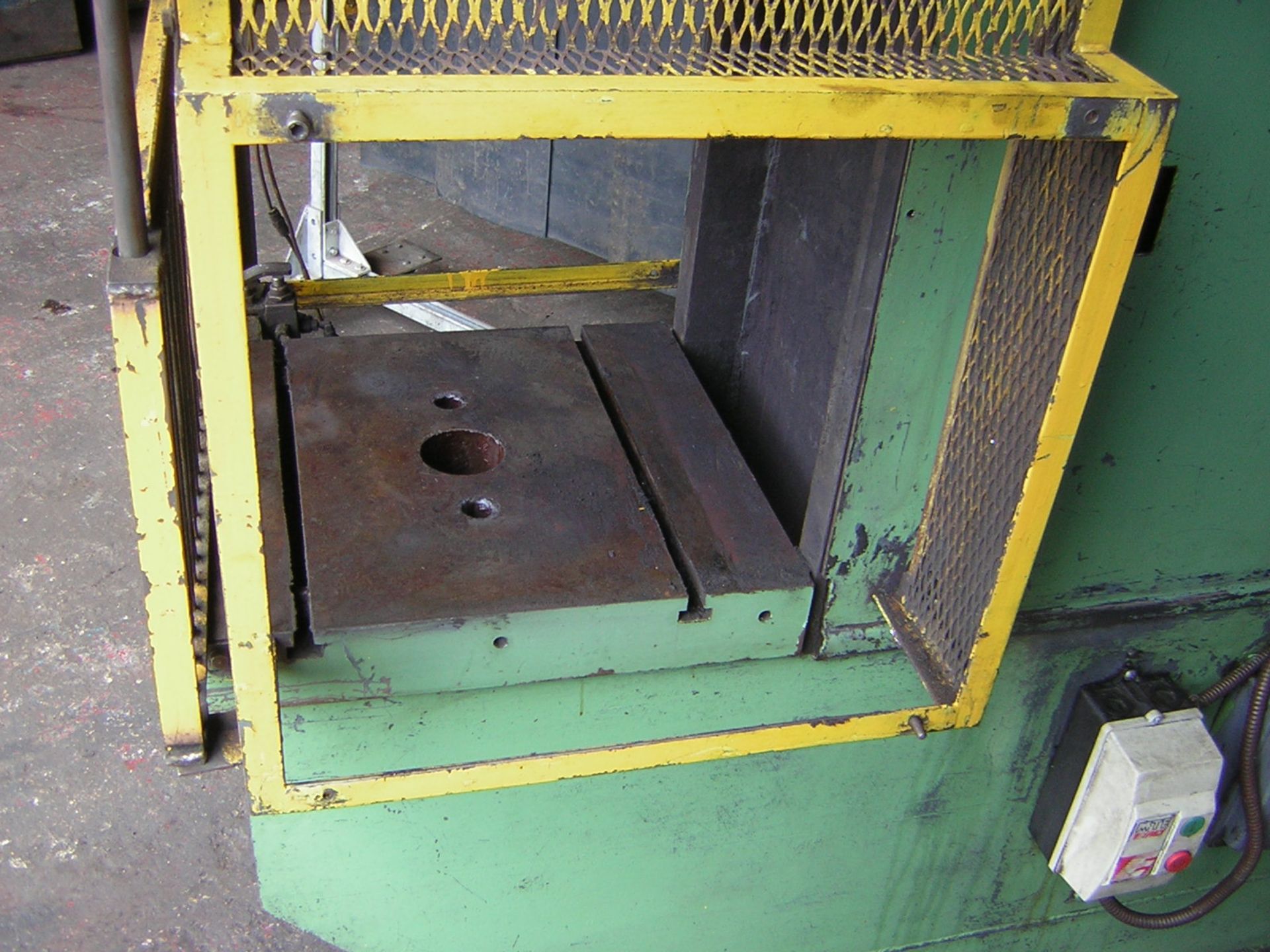 Forsyth 30t Hydraulic Press - Image 4 of 5