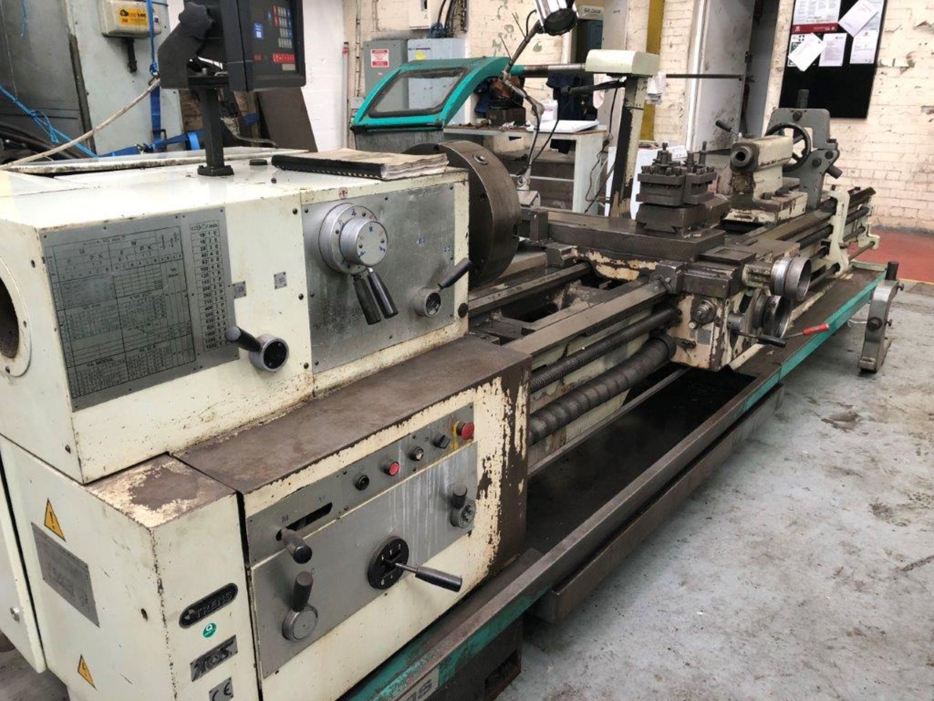 Tos SN 630S x 3000mm Gap Bed Centre Lathe (1989) - Image 9 of 16