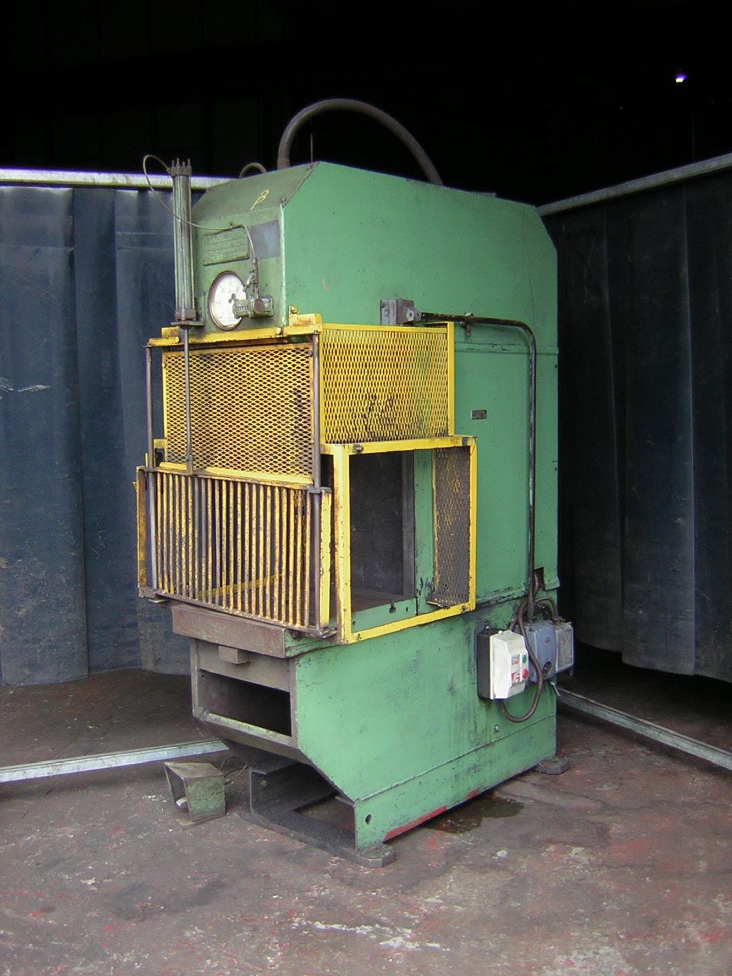 Forsyth 30t Hydraulic Press - Image 2 of 5