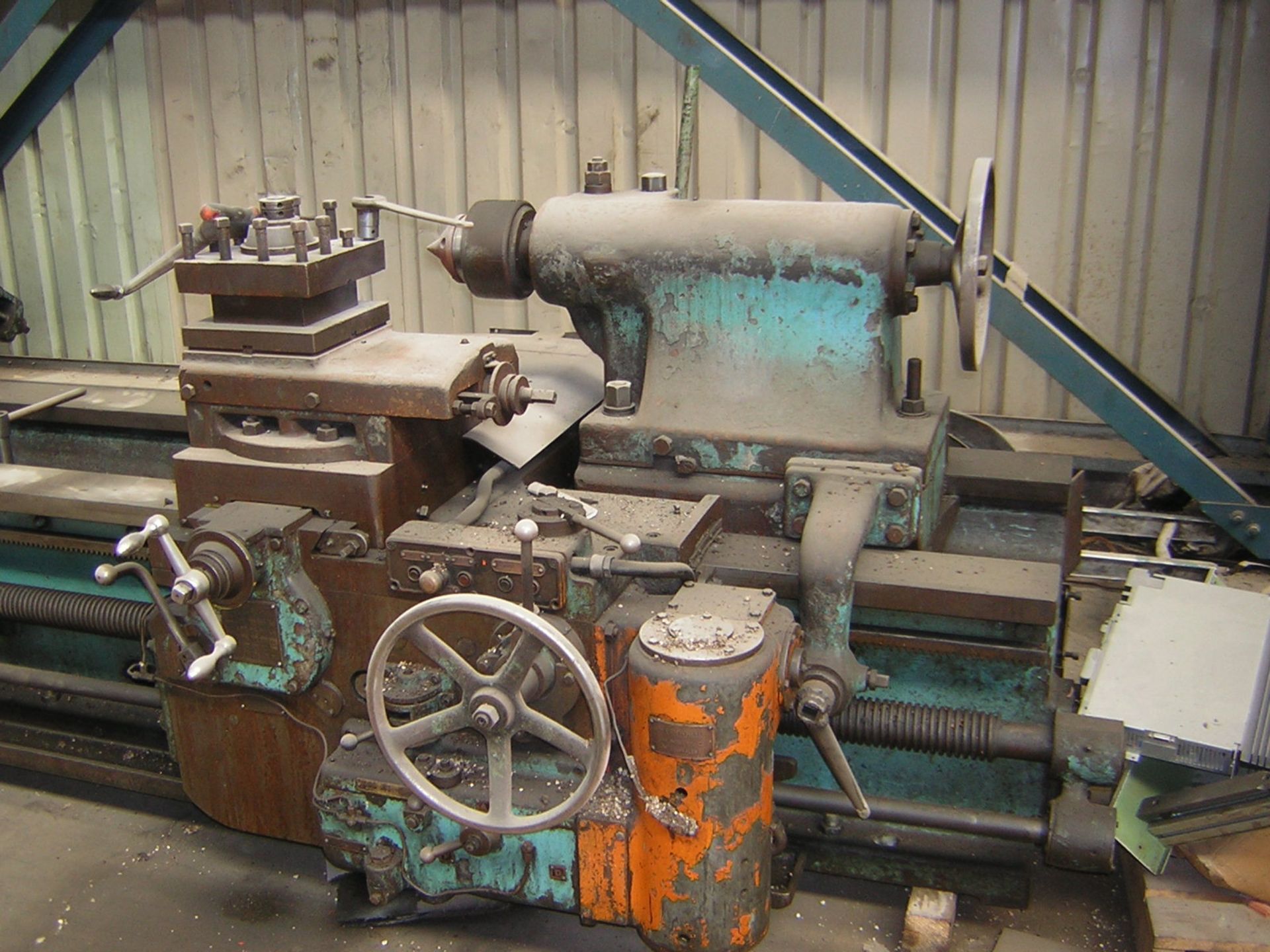 Craven Gap Bed Lathe 40" x 13' - Image 2 of 3