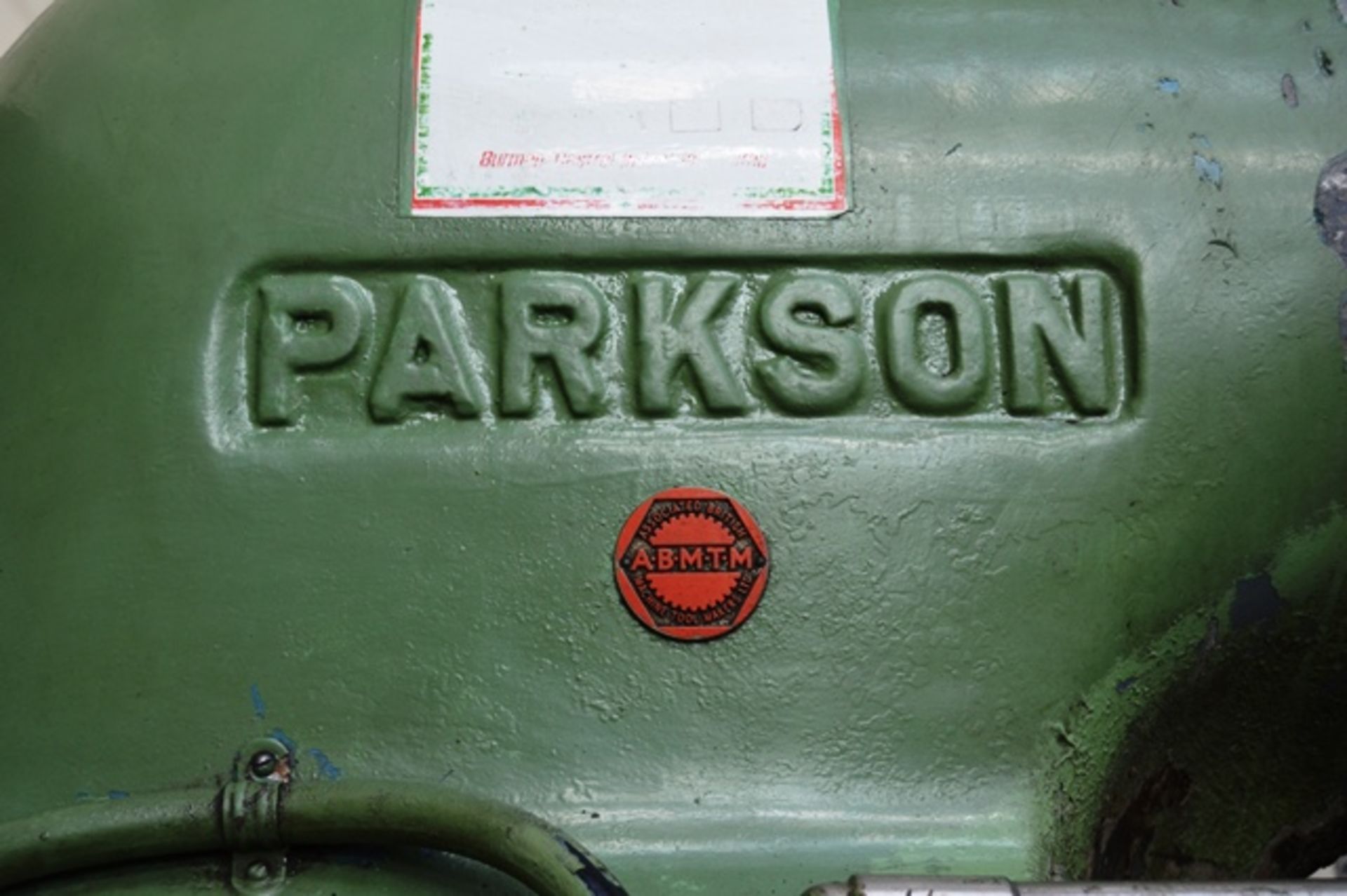 PARKSON 3V Vertical Mill 50 Int. Spindle - Image 4 of 14