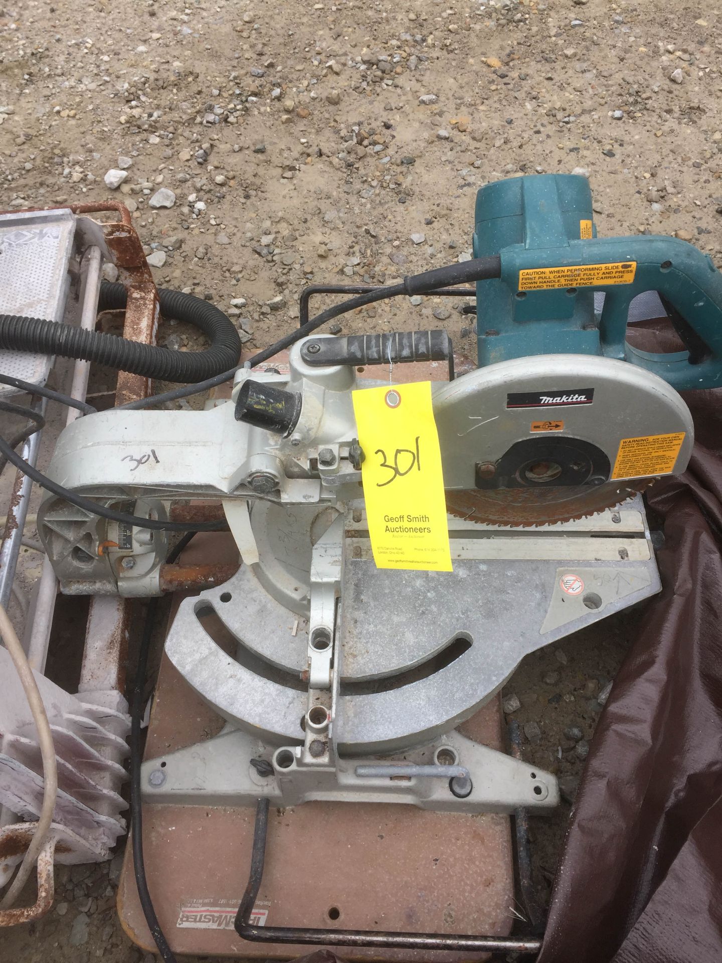 MITER SAW