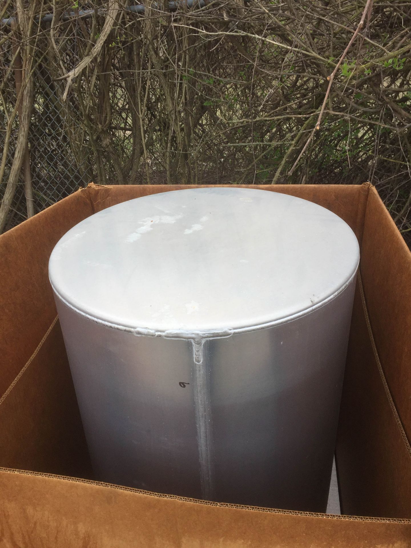 TRUCK FUEL TANK