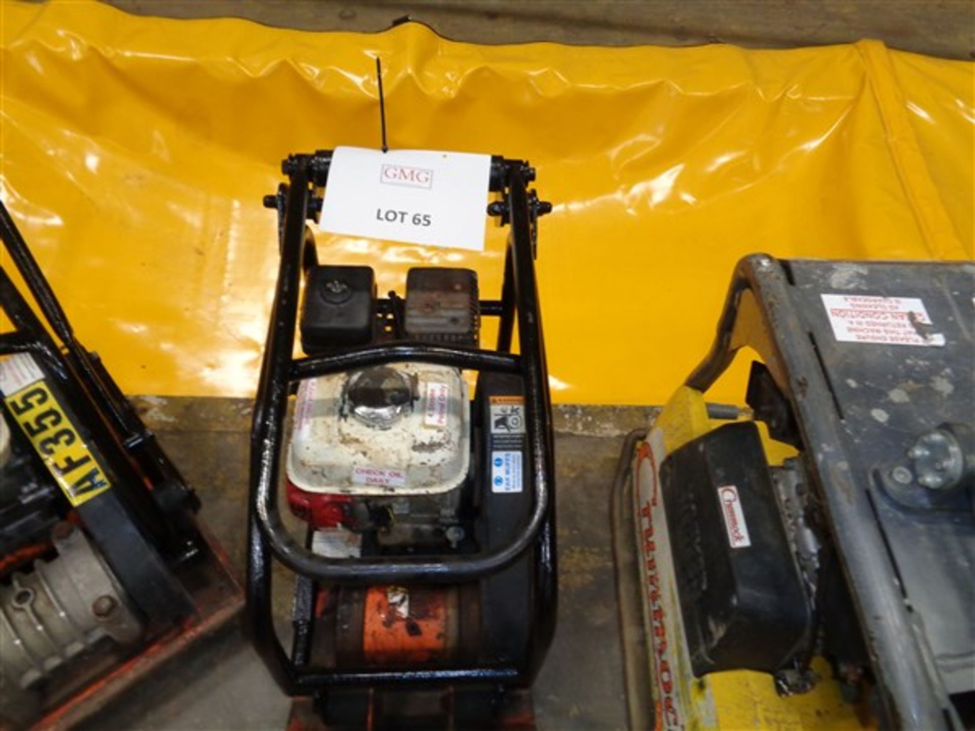 AF354 Petrol driven vibration plate