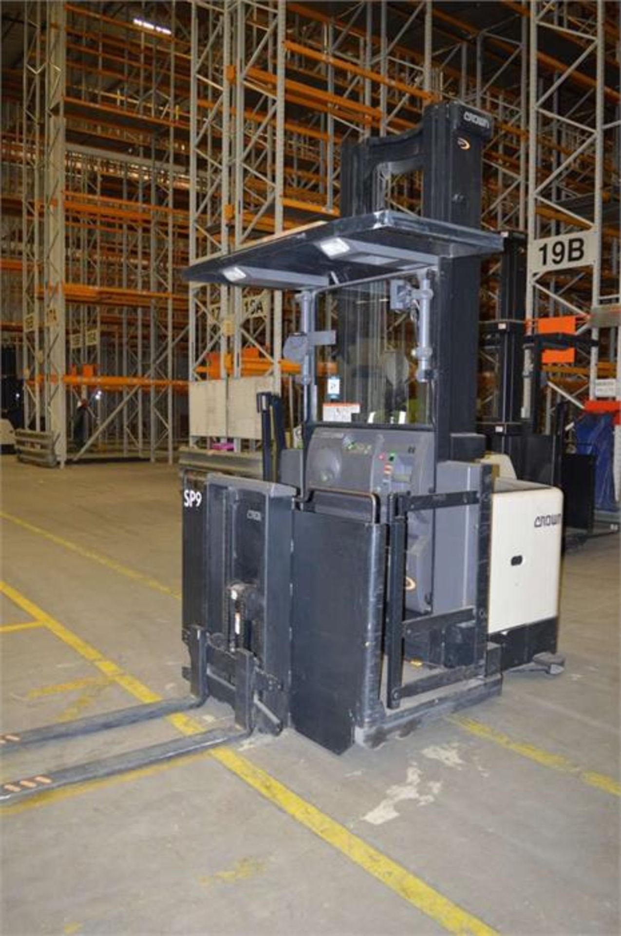 Crown, SP3500 Series, Model: SP3522-1.0, 1000kg electric high level order picker, Serial No. - Image 3 of 5