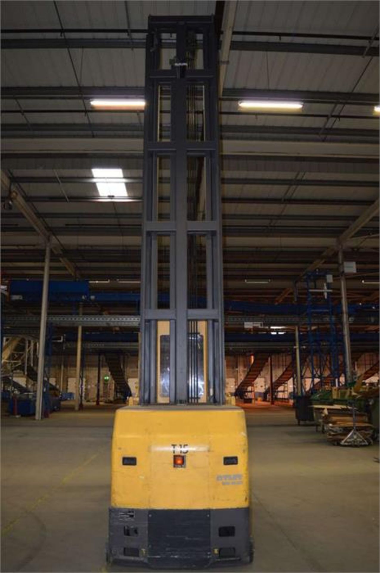 Atlet, Model: OMNI 160T 1350, 1600kg very narrow aisle electric high level order picker, Serial - Image 2 of 7
