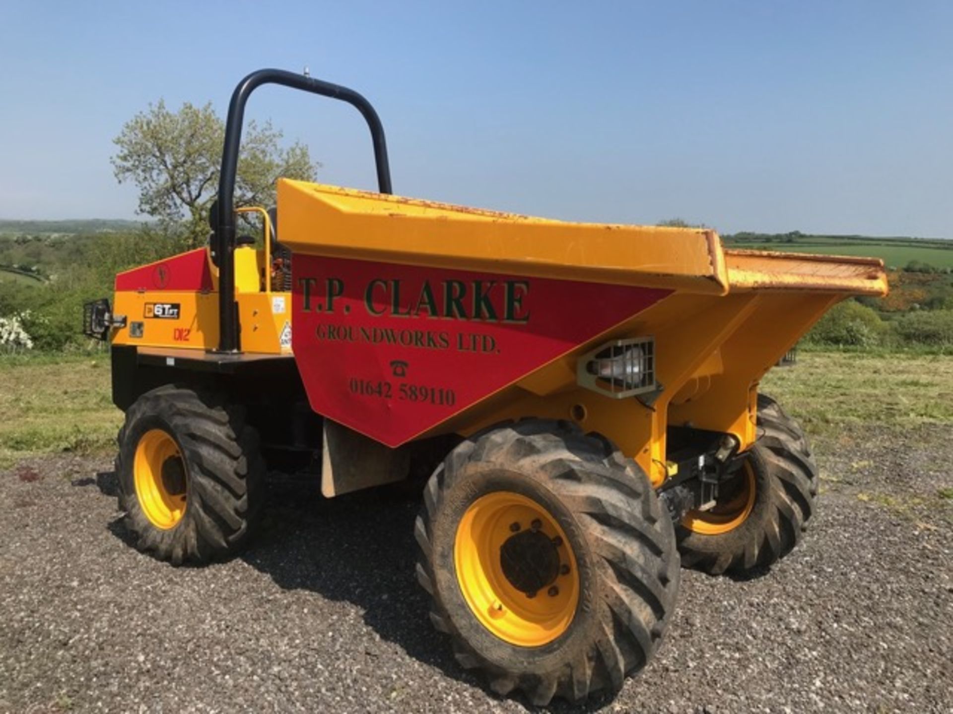 JCB model 6FT articulated dump truck, 2016, 249 recorded hours - Image 2 of 10