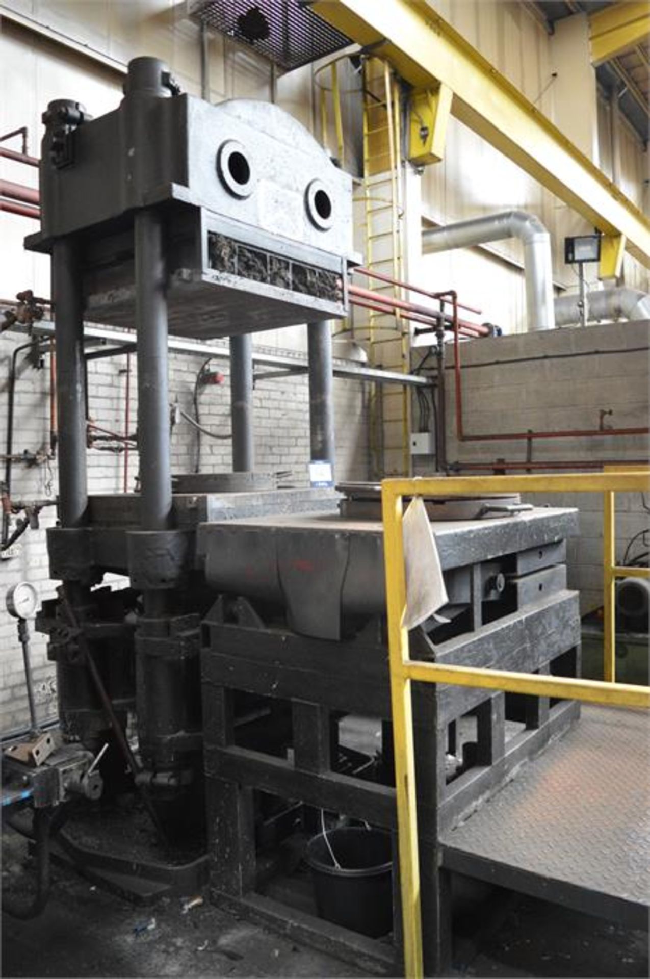 Francis Shaw hydraulic upstroke platen press, 36" x 36" platen, Capacity: 300ton with 2 ton - Image 2 of 2