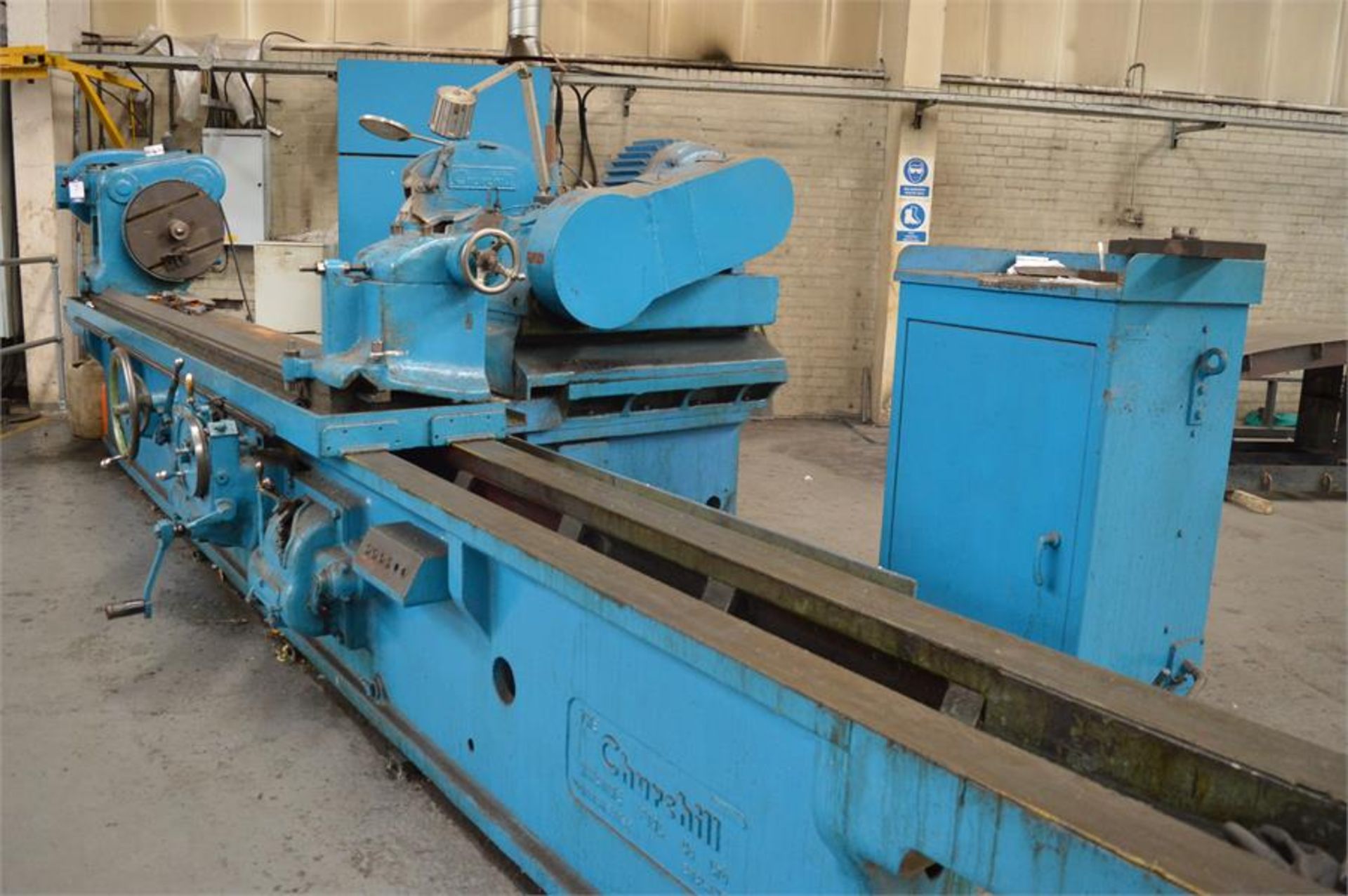 Churchill, horizontal cylindrical grinding machine, Serial No. 21273, 3000 x 760mm with Filtex, dust - Image 2 of 7