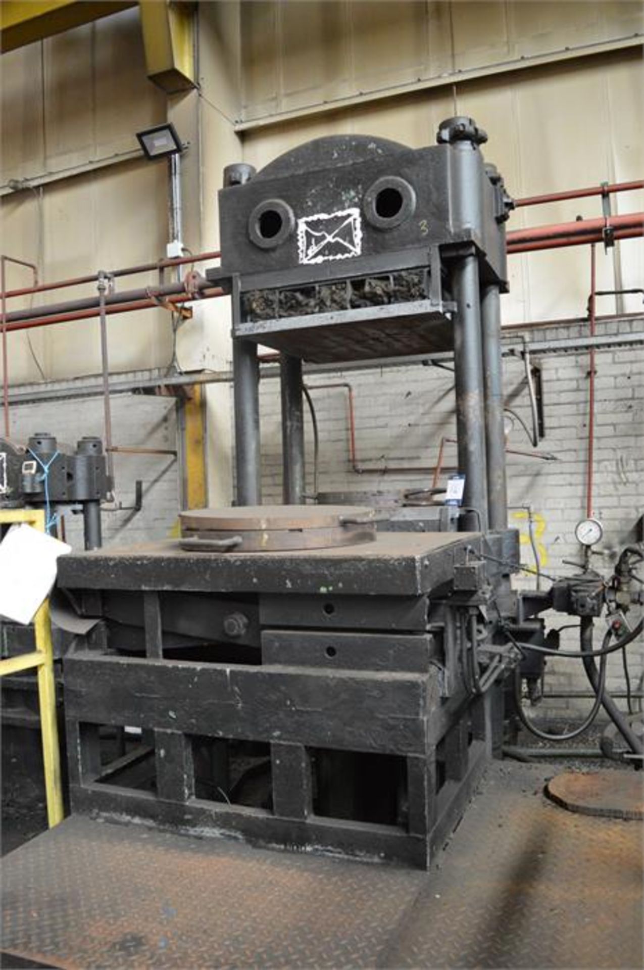 Francis Shaw hydraulic upstroke platen press, 36" x 36" platen, Capacity: 300ton with 2 ton