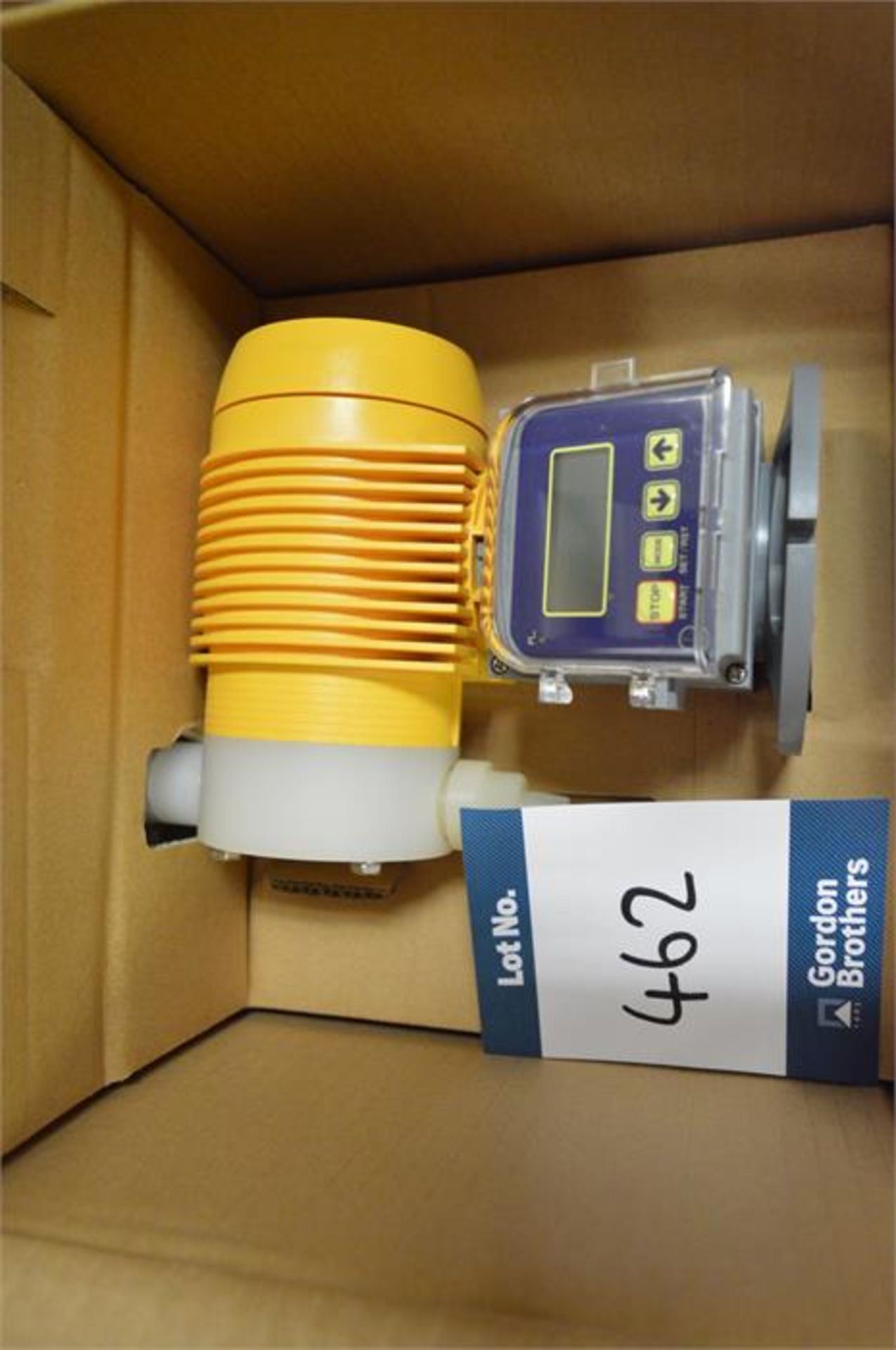 Tacmina, PZD-32-FTC-10X12FEP-W-CE-NON, pulse metering pump (boxed/opened)