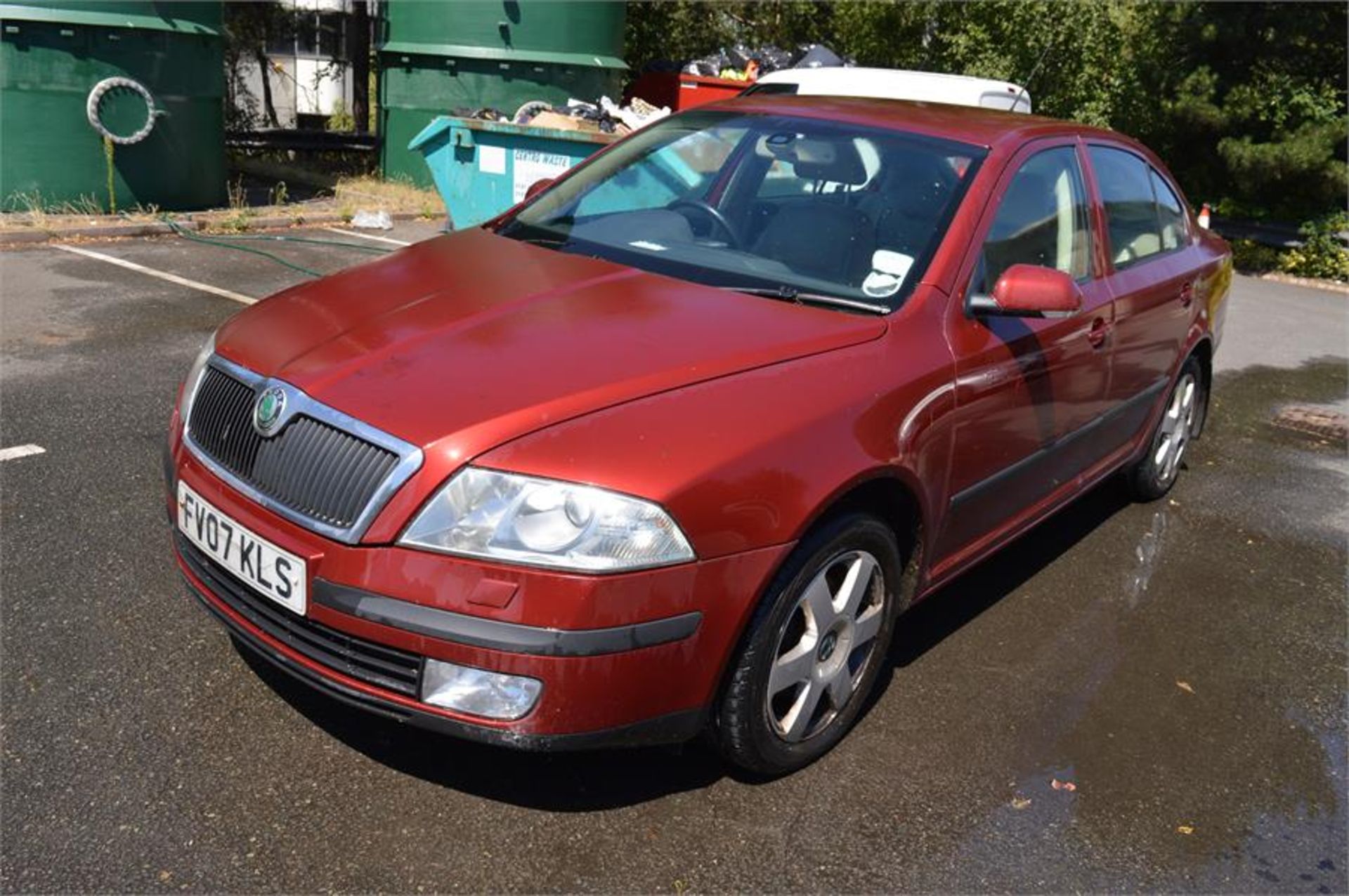 Skoda, Octavia 2.0 Tdi PD Laurin + Klement diesel, hatchback, Registration: FV07 KLS, First - Image 2 of 9