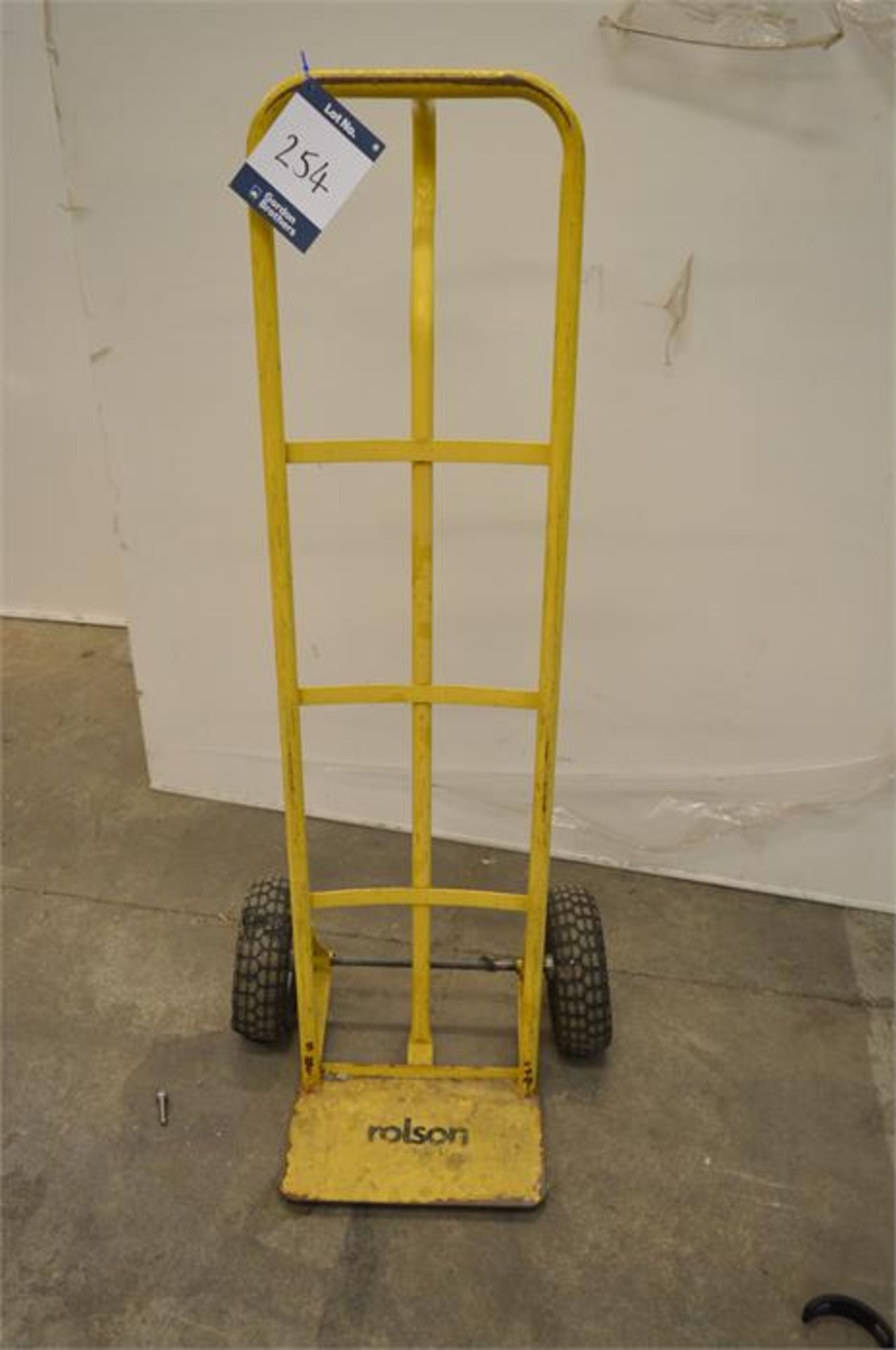 Rolson sack truck (broken wheels)