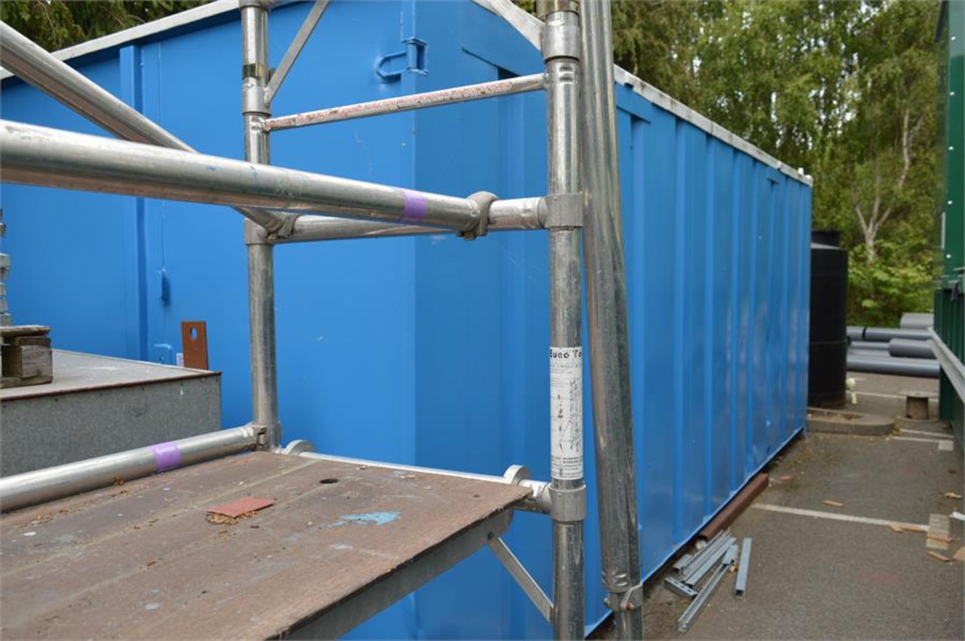 20' steel shipping container based storage/welfare unit, c. 6100mm x 2500mm x 2400mm with front - Image 2 of 3
