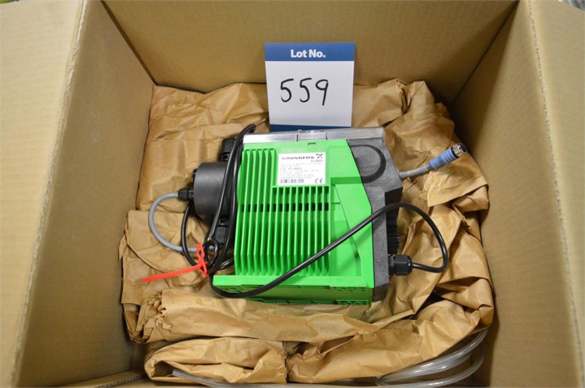 Grundfos, DDI 5/5-10 diaphragm dosing pump (boxed/opened)