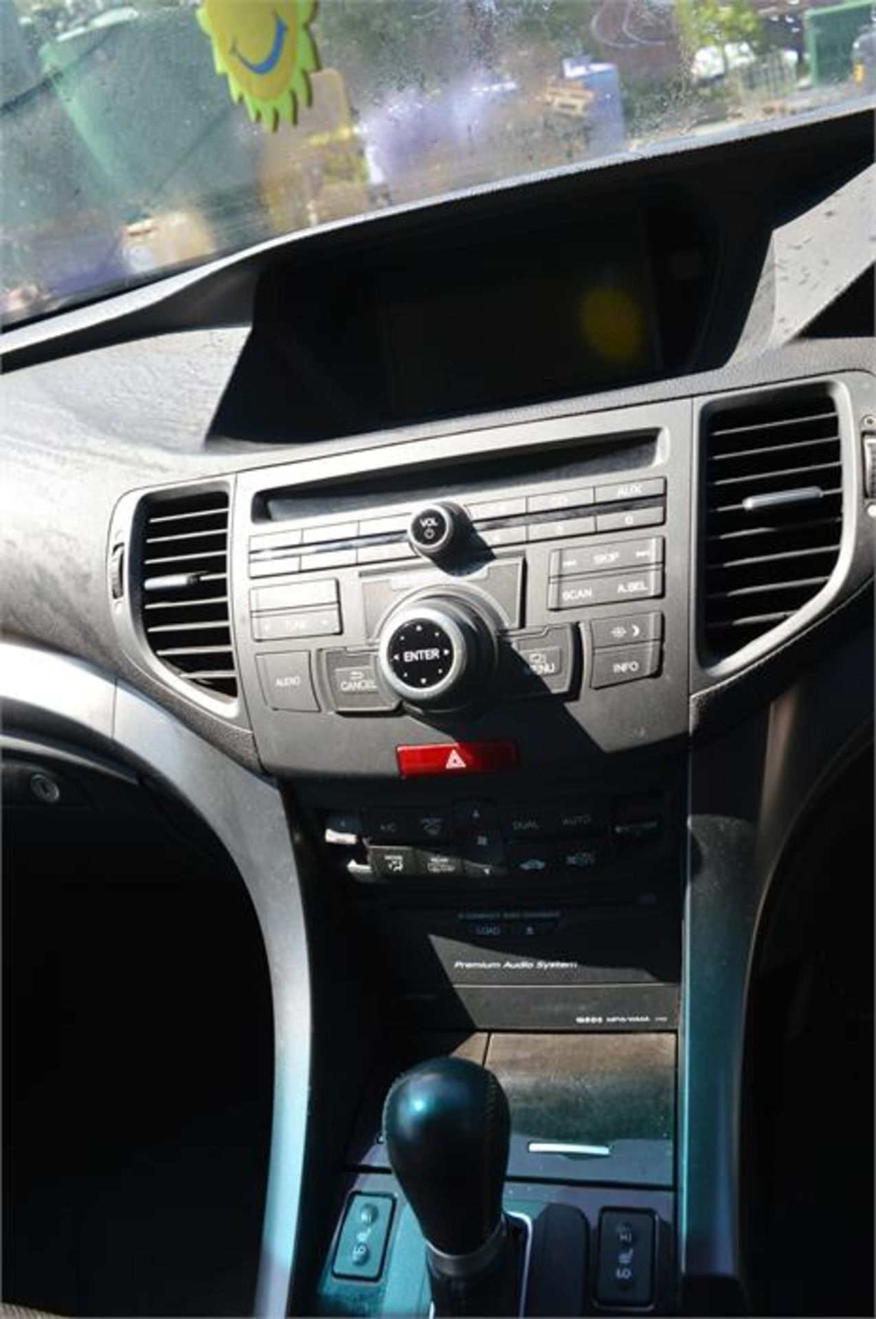 Honda, Accord i-VTEC EX 2.0 petrol 4 door auto saloon, Registration: FL61 JFF, First Registered: - Image 6 of 10