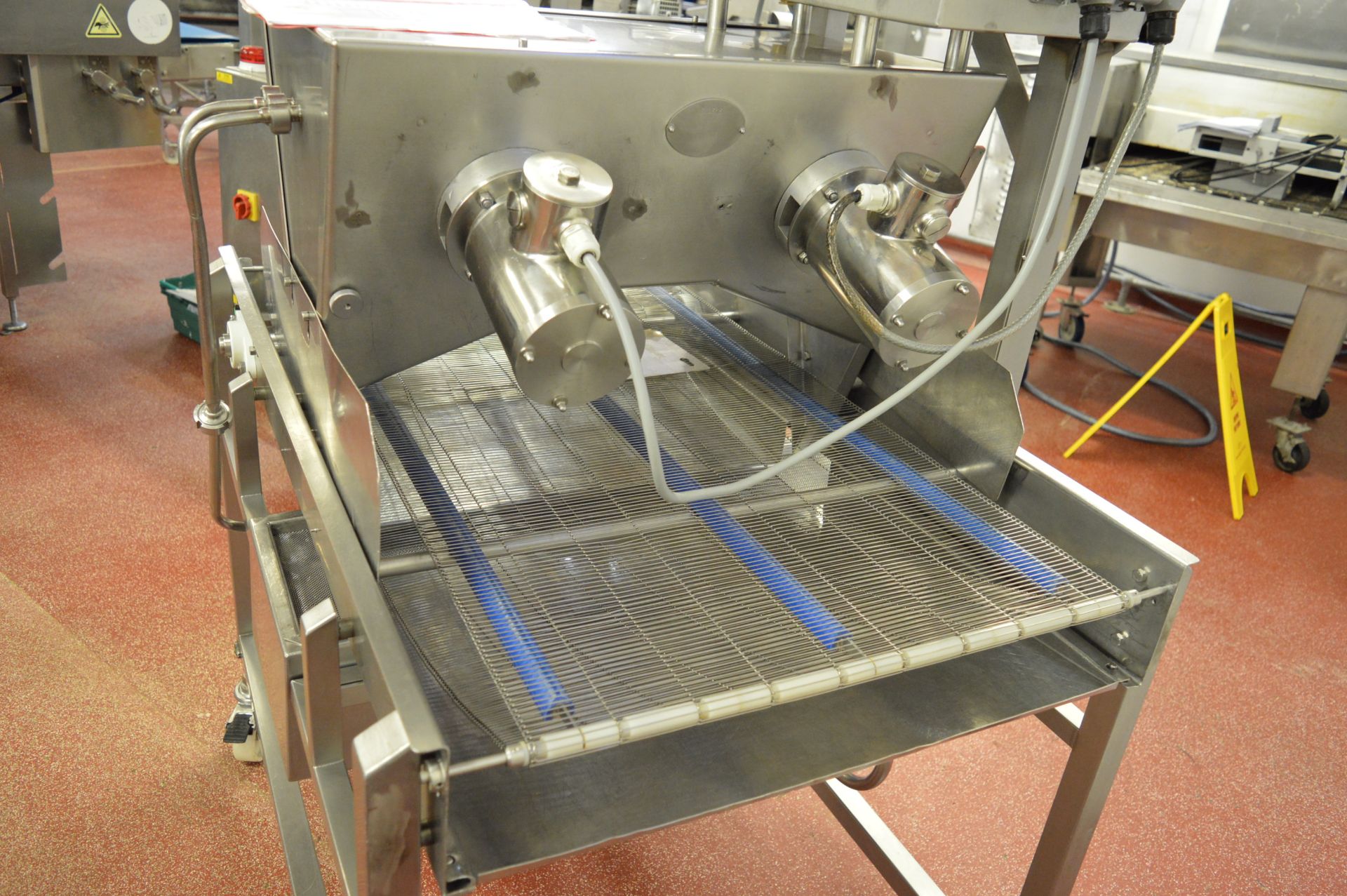 Saturn Spraying Systems, Discmaster DN2T, two disc spray machine with wire belt conveyor, Serial No. - Image 3 of 4