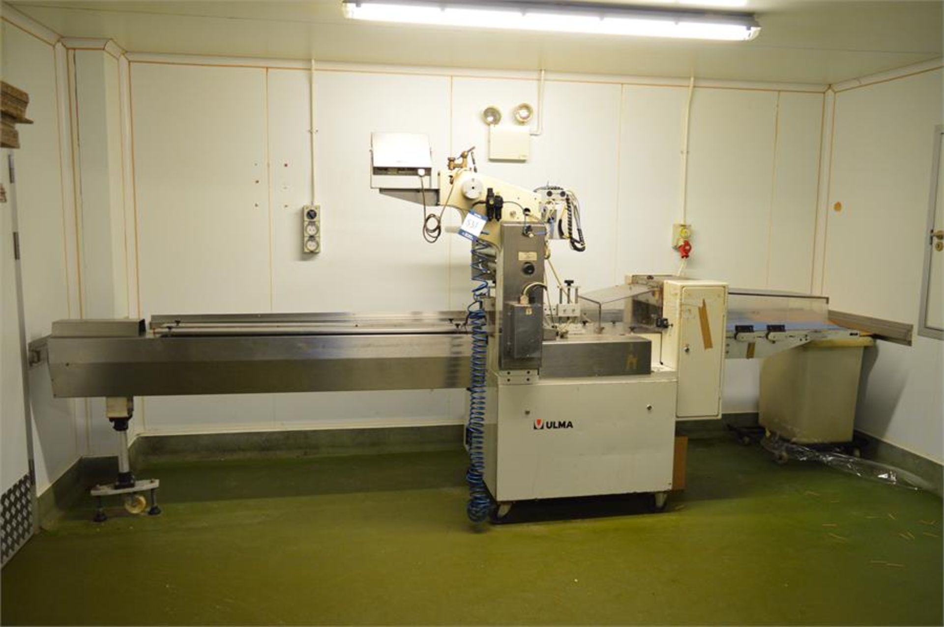 Ulma, Model P500, flow wrap machine, Serial No. 1121 (1995) - fault with printer (Located at