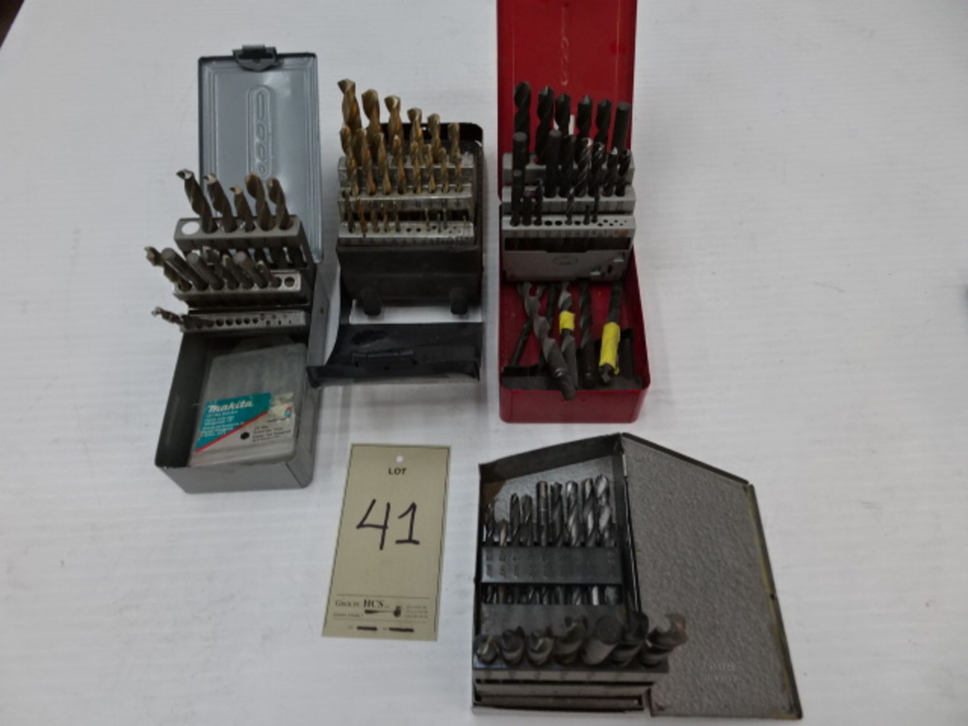 Mèches assorties / Assorted drill bits