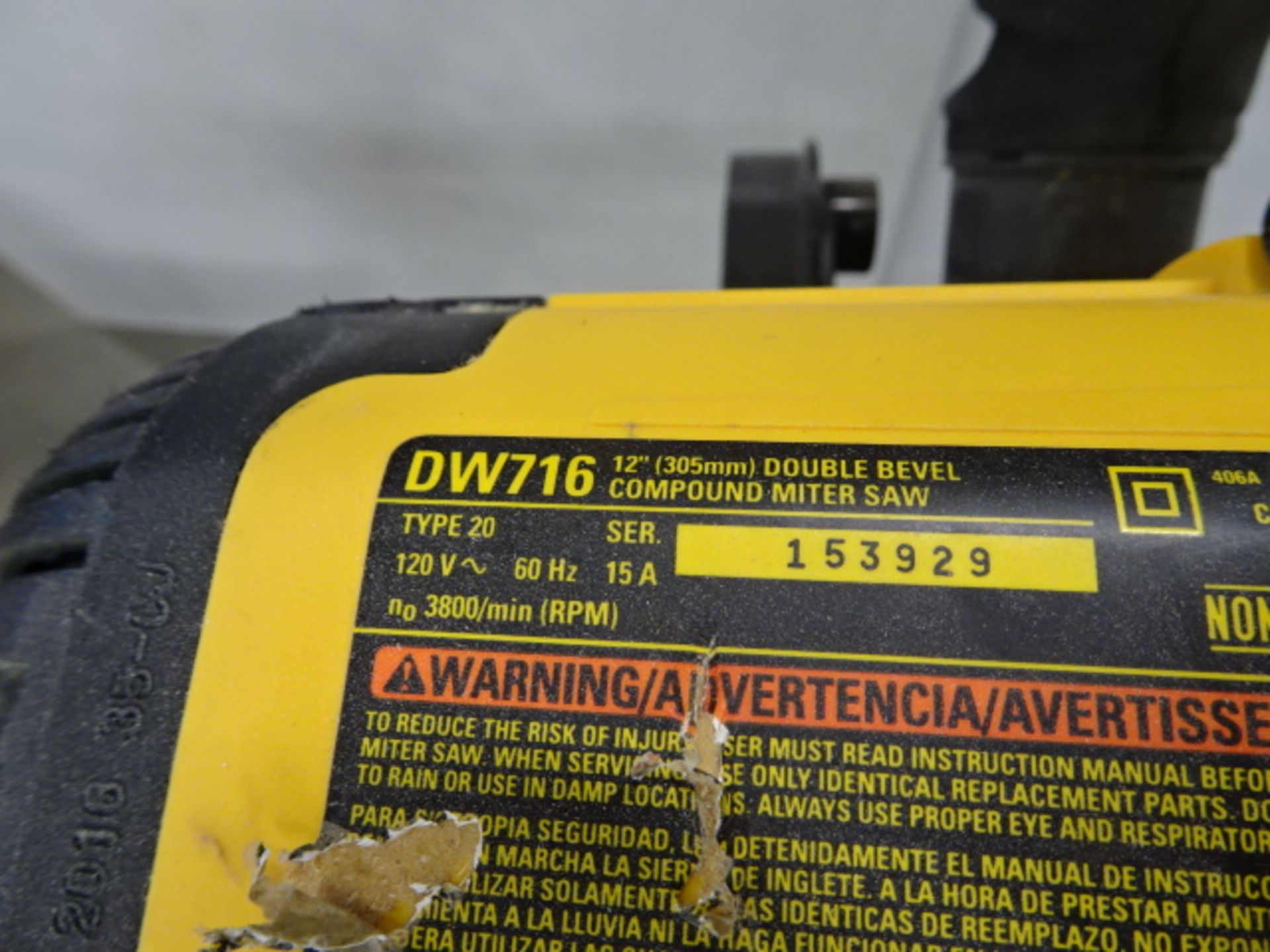 Scie à onglets "Dewalt" DW716 double bevel meter saw - Image 3 of 3