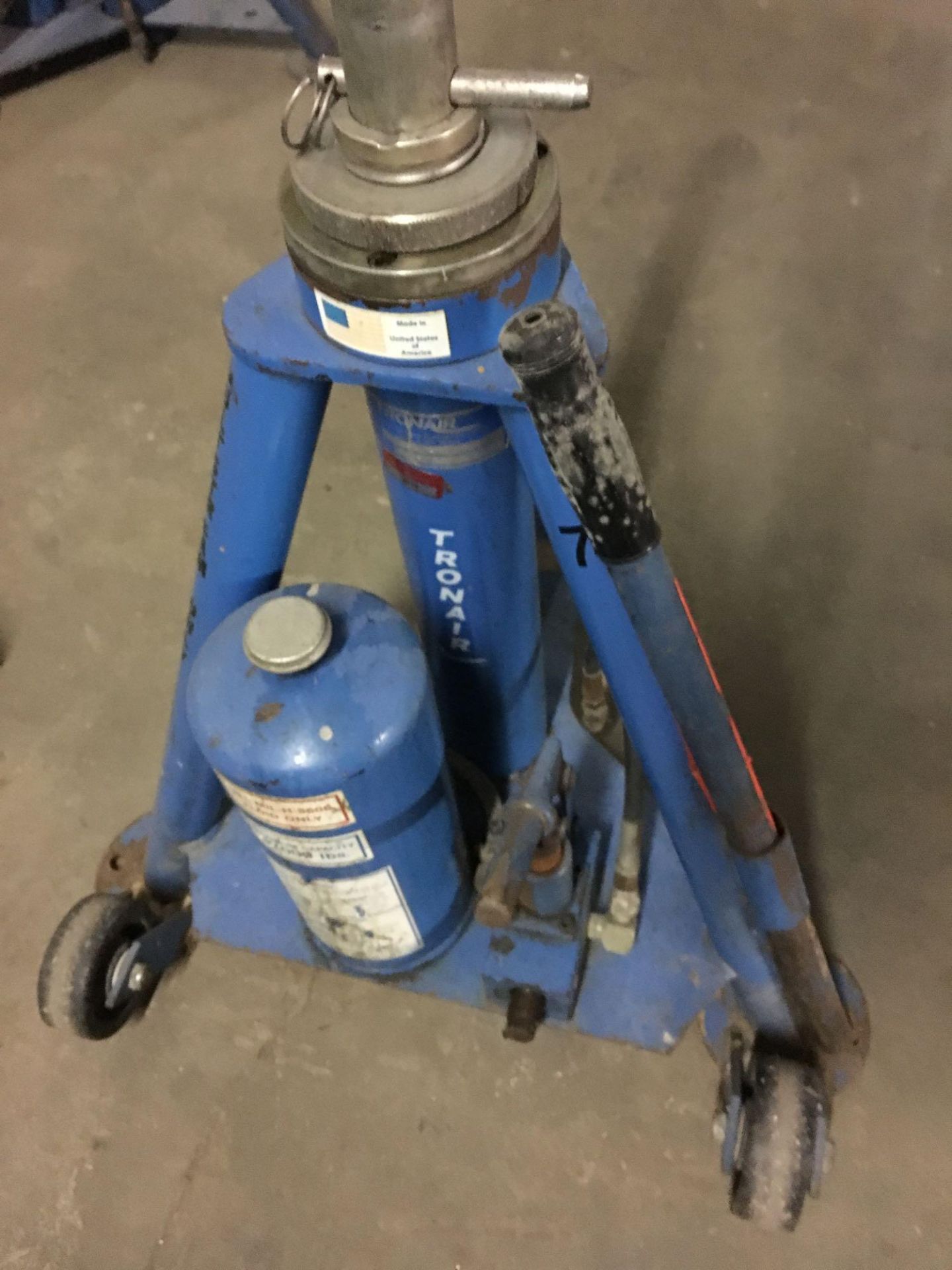 Hydraulic Jack on Stand - Image 6 of 9