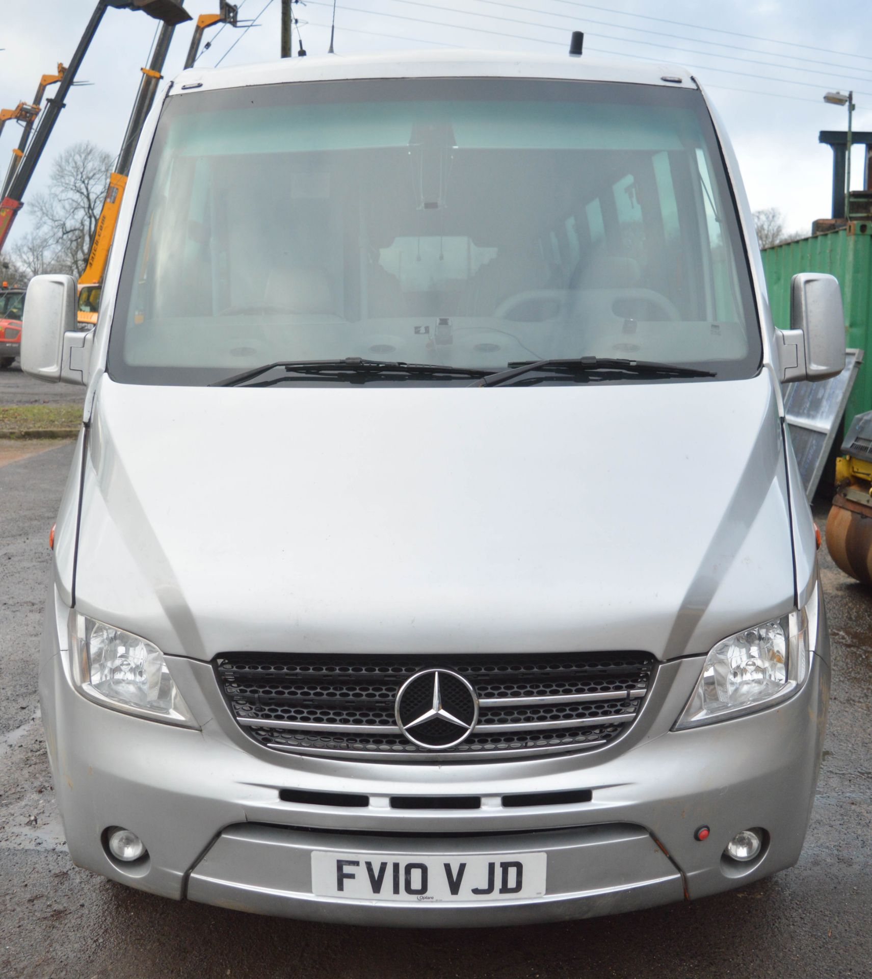 Mercedes Benz Vario 22 seat luxury minibus  Registration Number: FV10 VJD  Date of registration: - Image 5 of 11