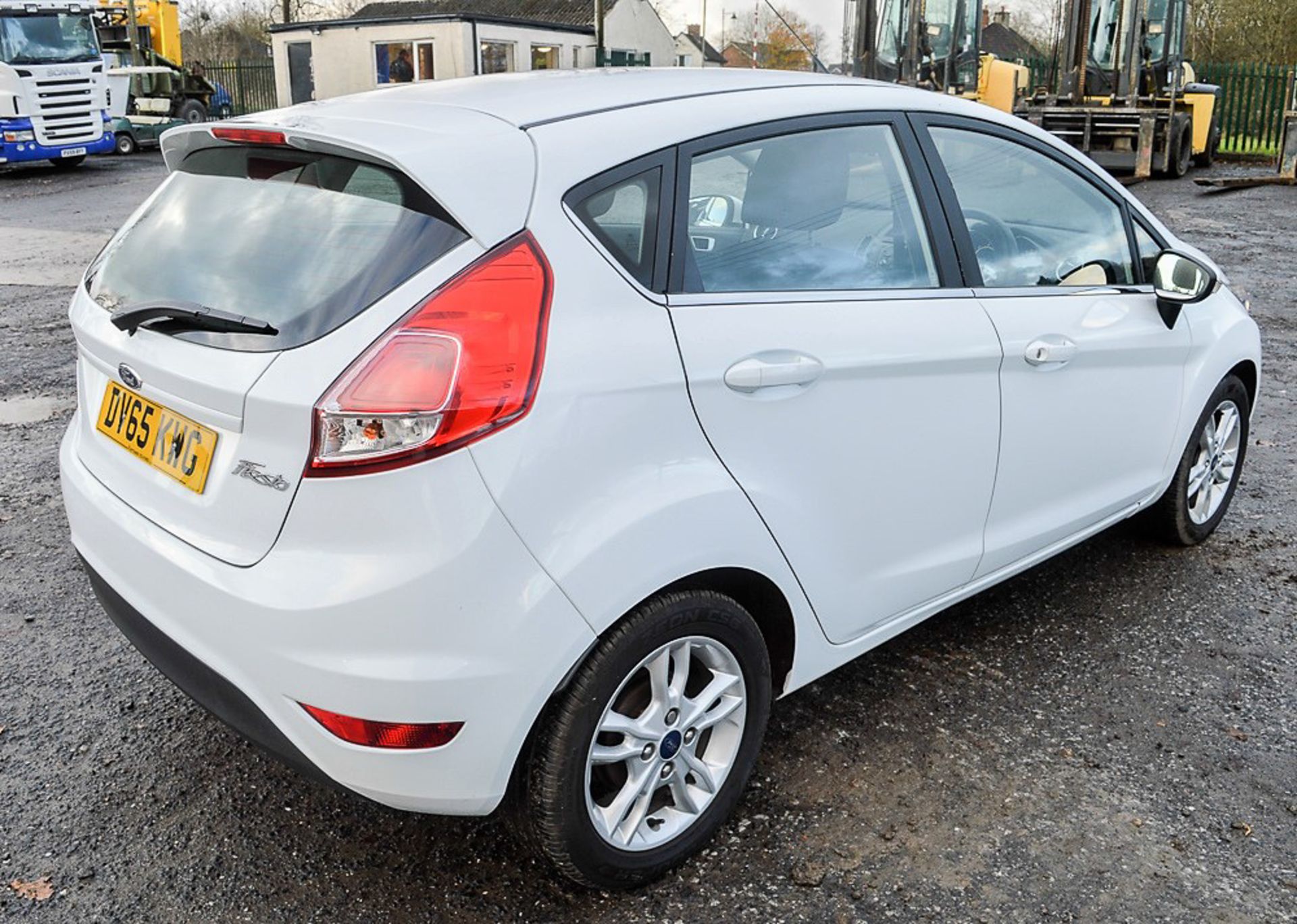 Ford Fiesta Zetec 1.5 TDCi 5 door hatchback car Registration Number: DV65 KWG Date of - Image 4 of 12