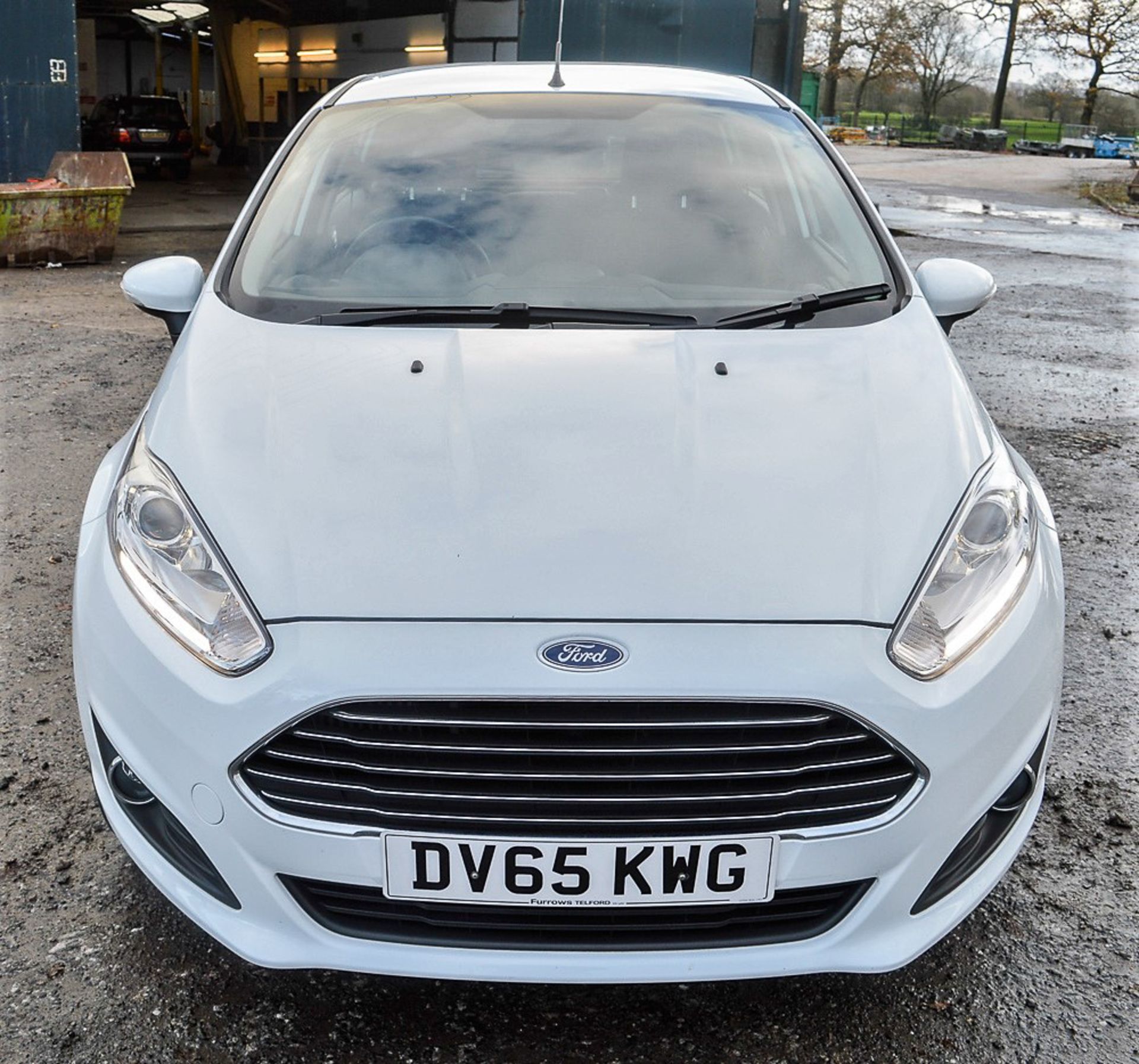 Ford Fiesta Zetec 1.5 TDCi 5 door hatchback car Registration Number: DV65 KWG Date of - Image 5 of 12