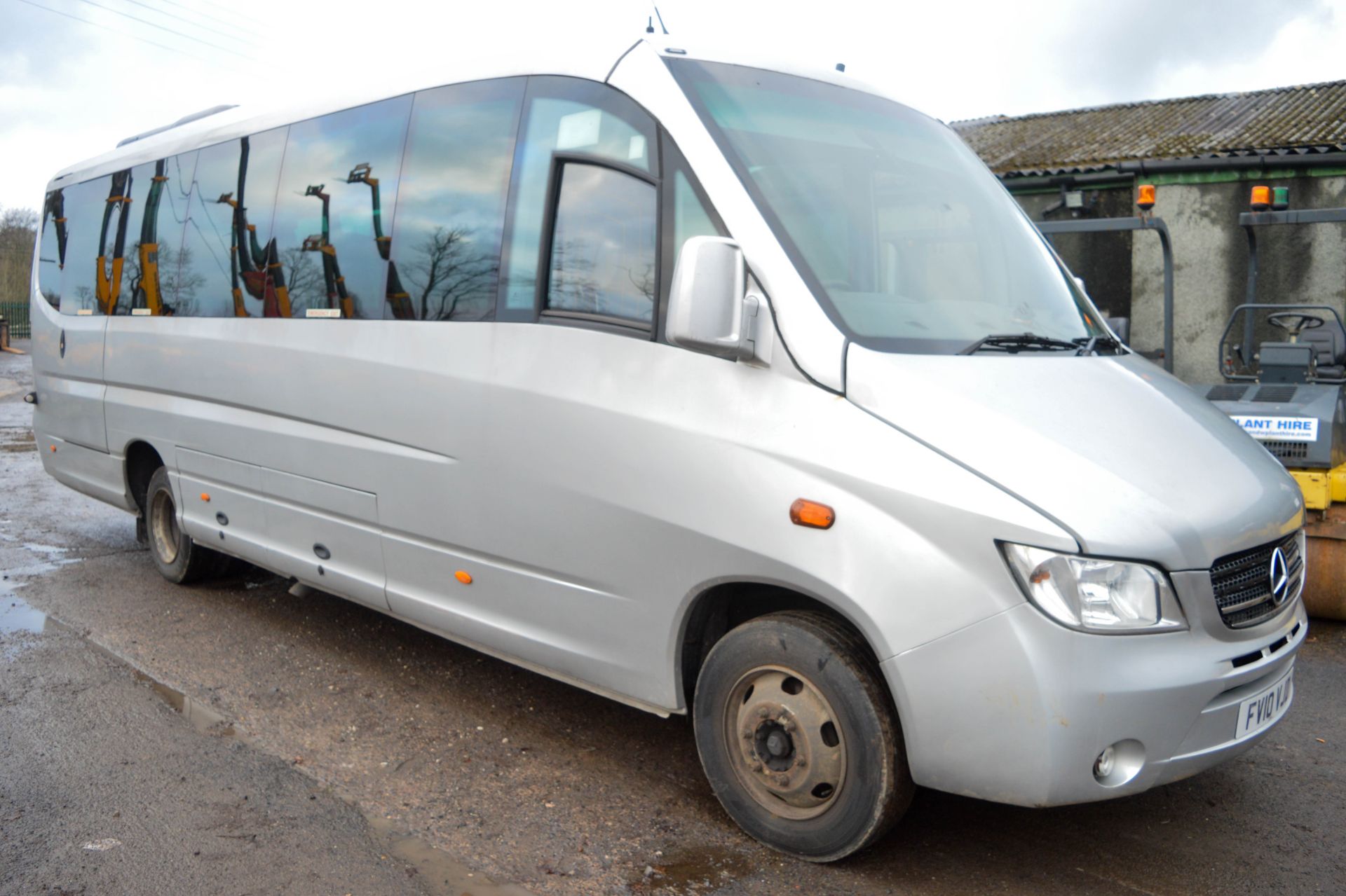 Mercedes Benz Vario 22 seat luxury minibus  Registration Number: FV10 VJD  Date of registration: