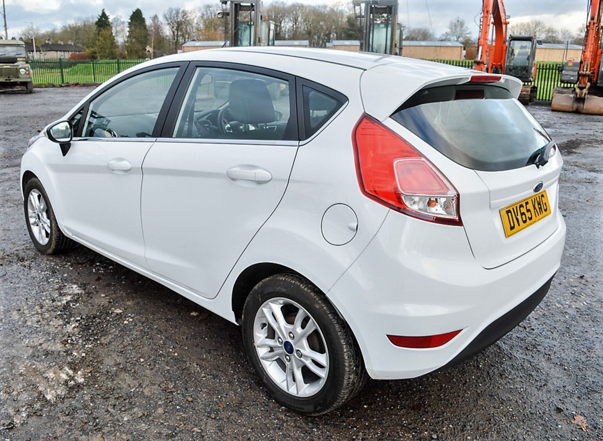 Ford Fiesta Zetec 1.5 TDCi 5 door hatchback car Registration Number: DV65 KWG Date of - Image 3 of 12