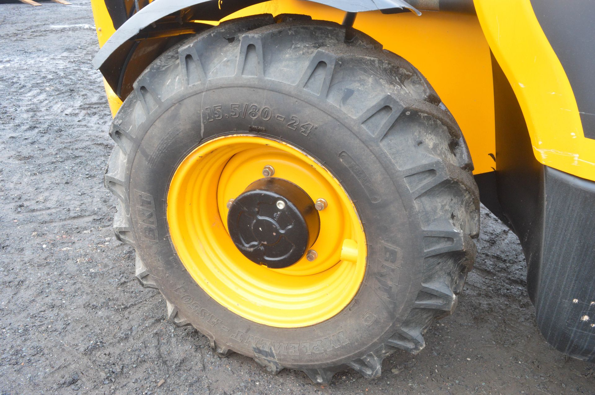 JCB 535-140 Hi-Viz T4i 14 metre telescopic handler Year: 2013 S/N: 2180197 Recorded Hours: 4130 c/ - Image 8 of 12