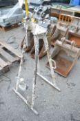 Irwin pipe bending stand