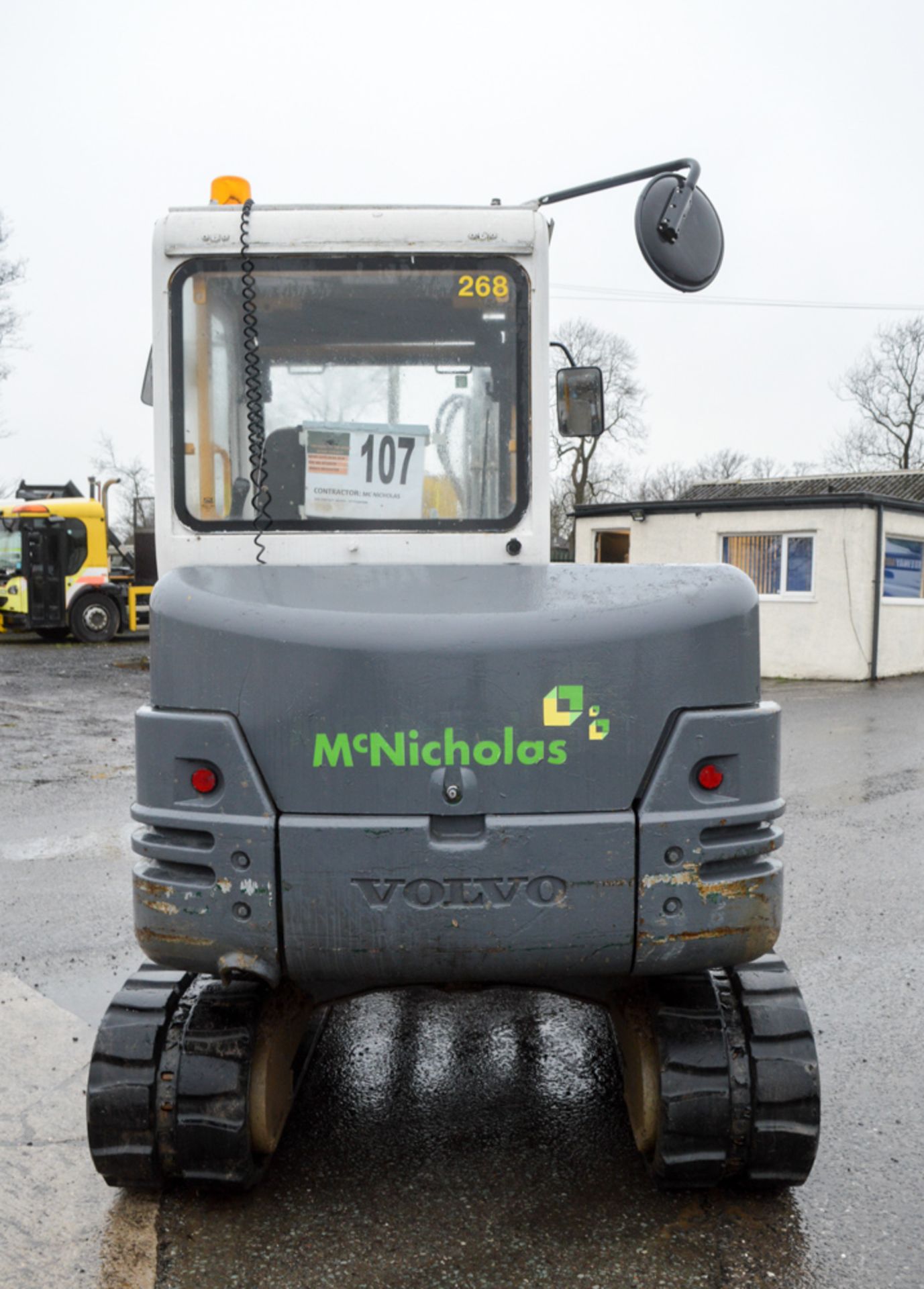 Volvo ECR45 4.5 tonne rubber tracked excavator Year: 2001 S/N: 28412773 Recorded Hours: 4545 - Image 6 of 11